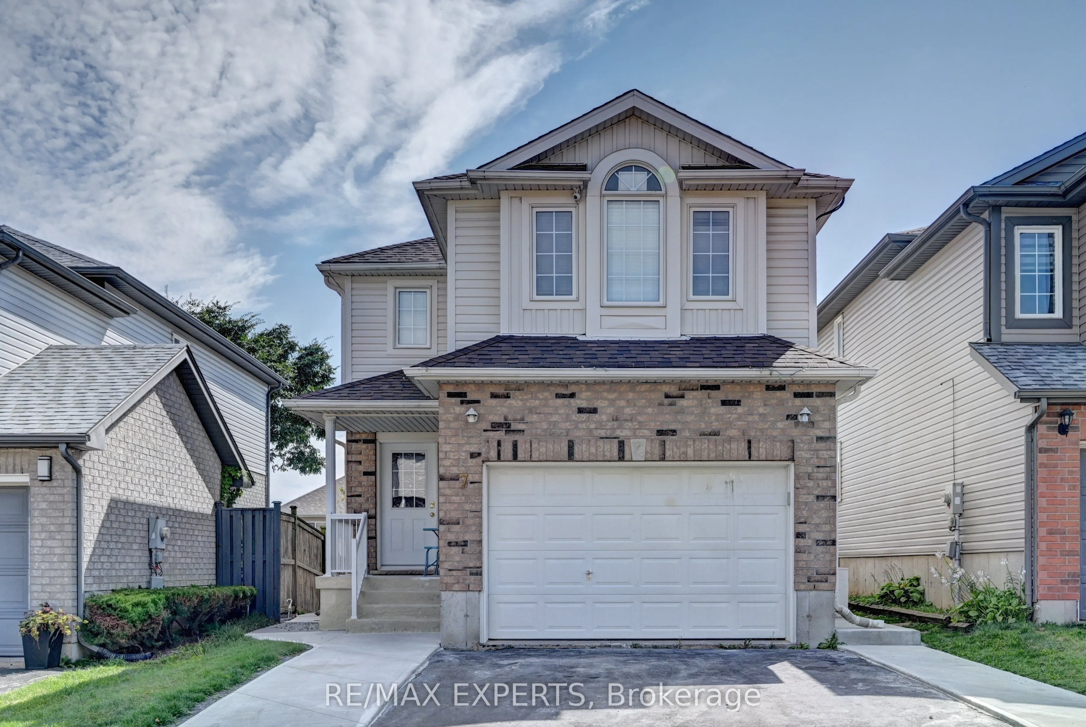 7 Henhoeffer Crescent