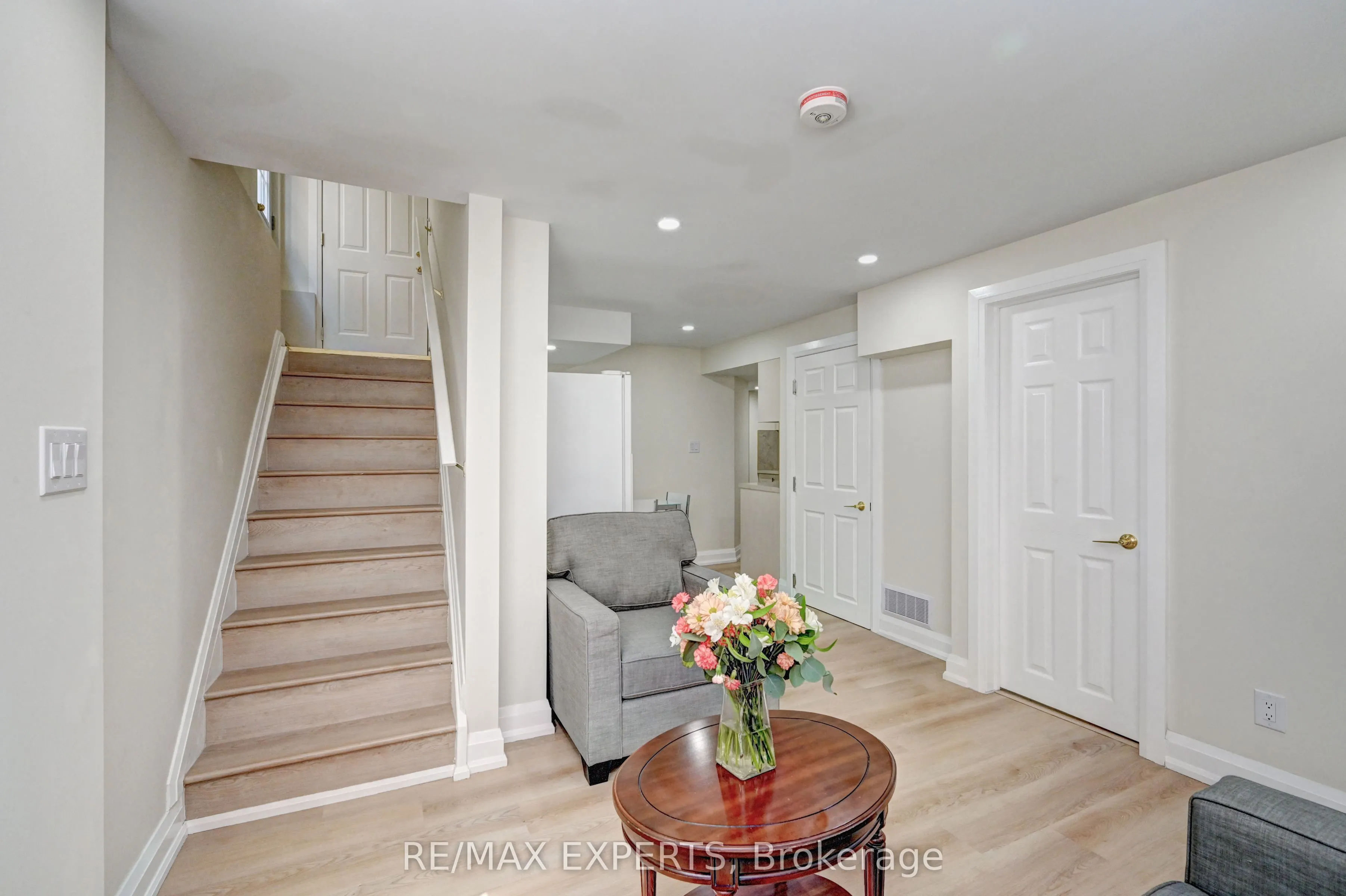 7 Henhoeffer Crescent