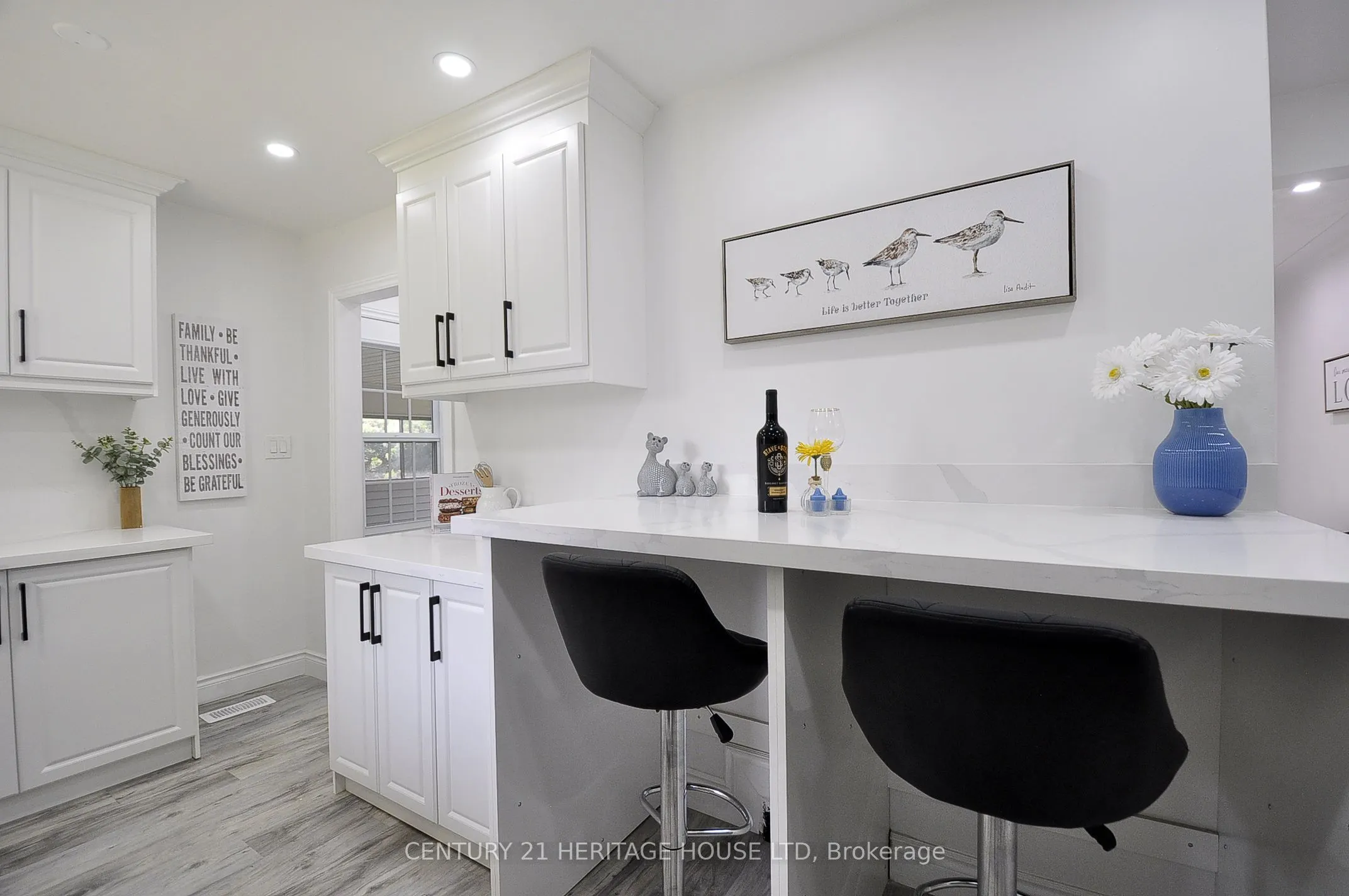 1083 Rose Street