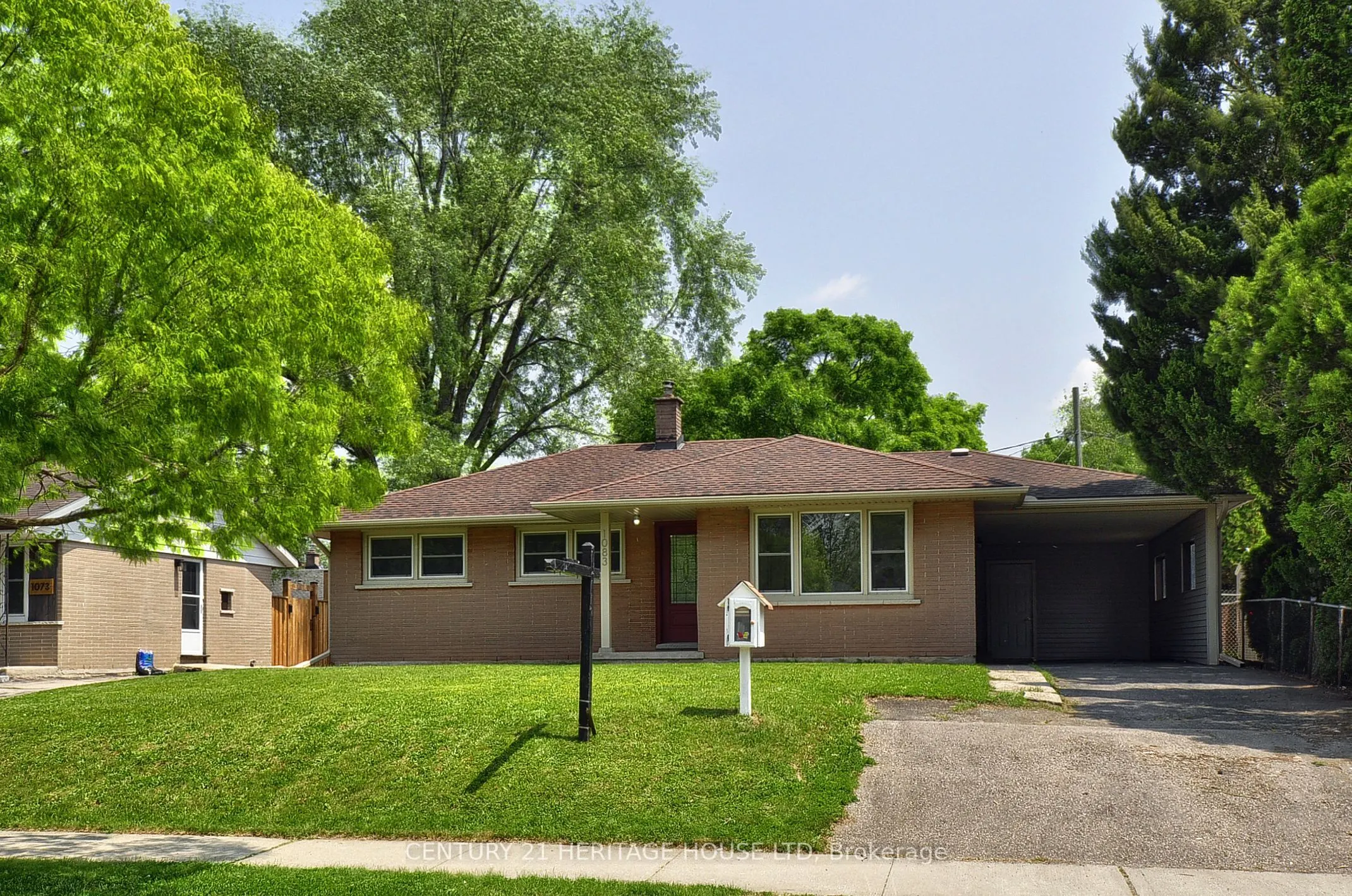 1083 Rose Street