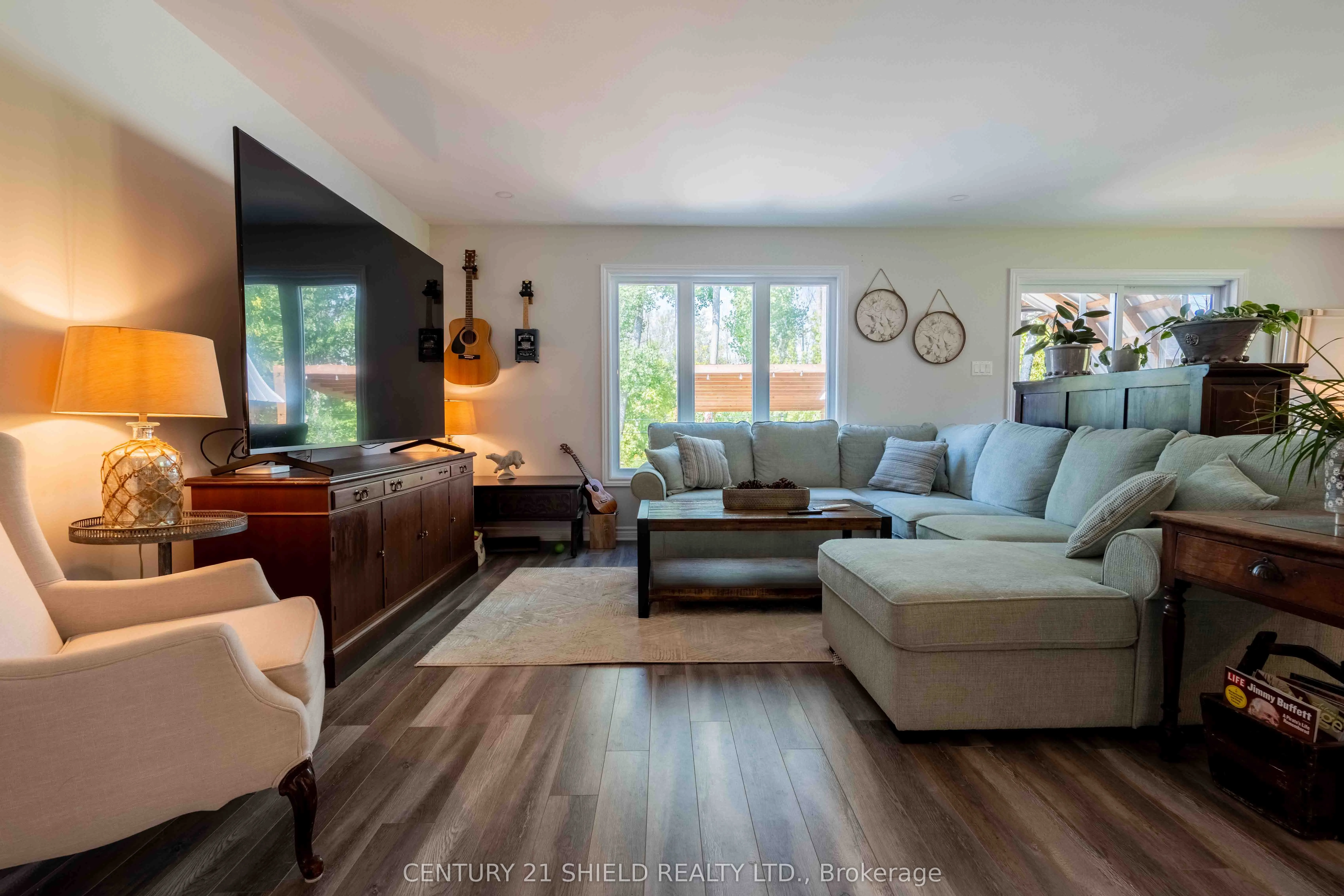 1108 Nicolas Crescent