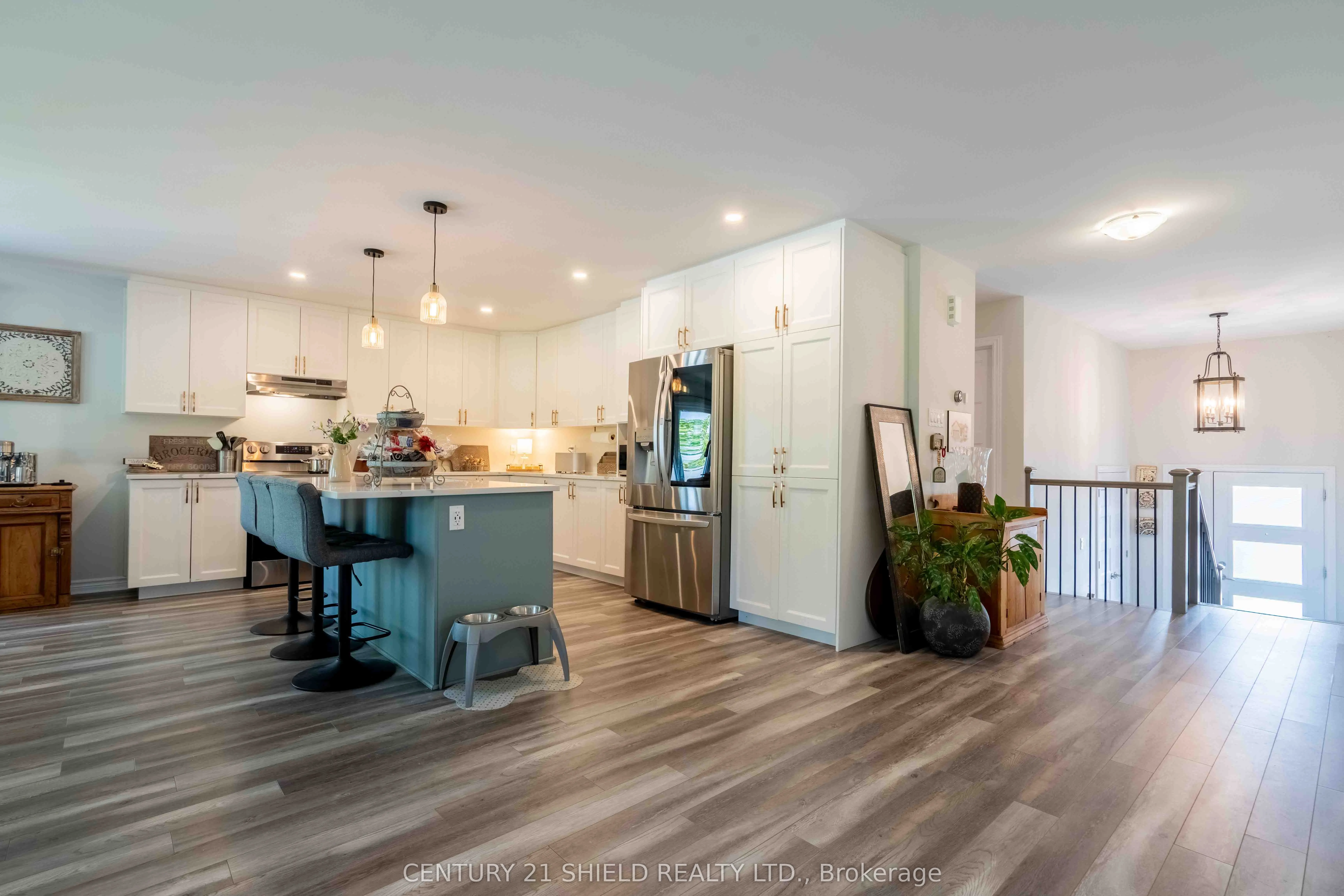1108 Nicolas Crescent