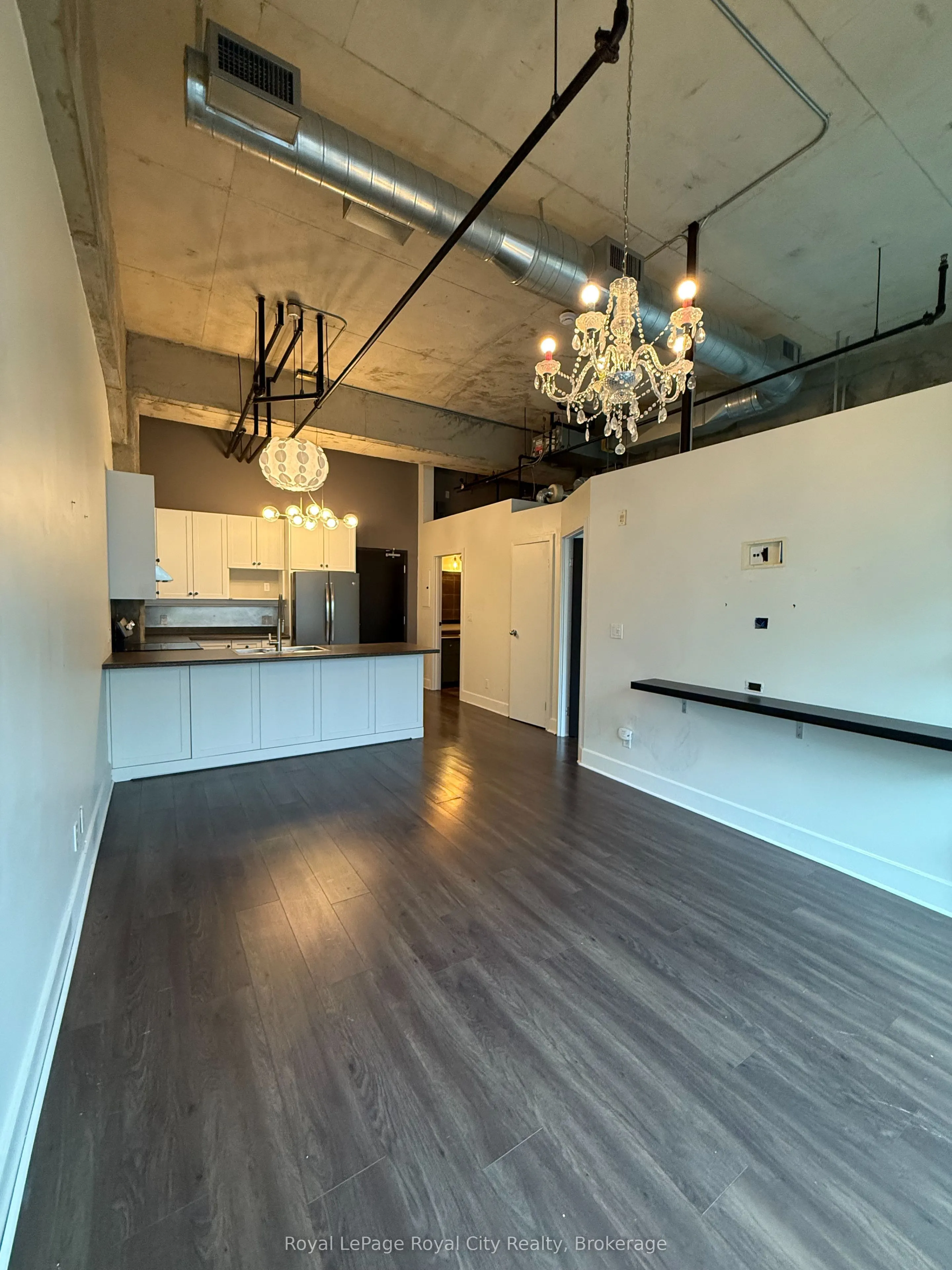 26 Ontario Street, #106