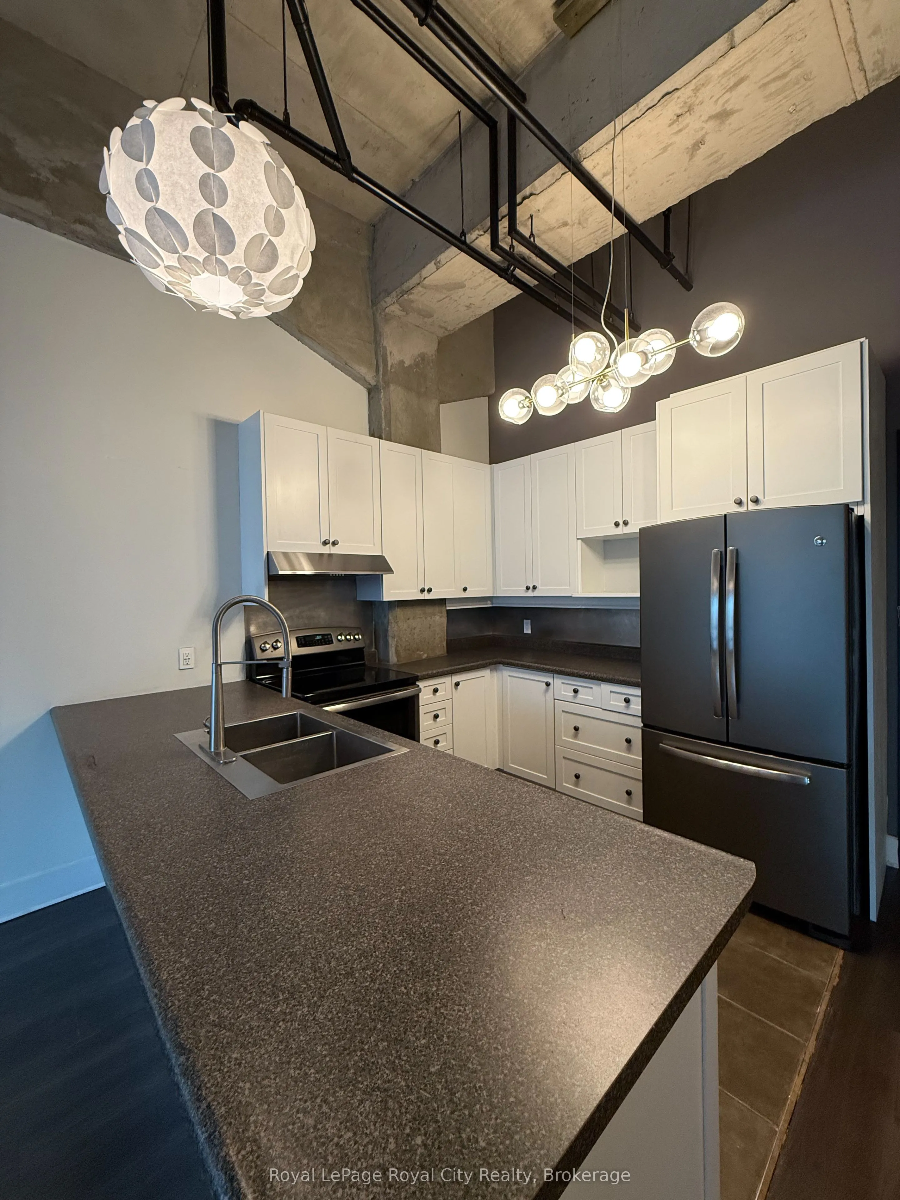 26 Ontario Street, #106