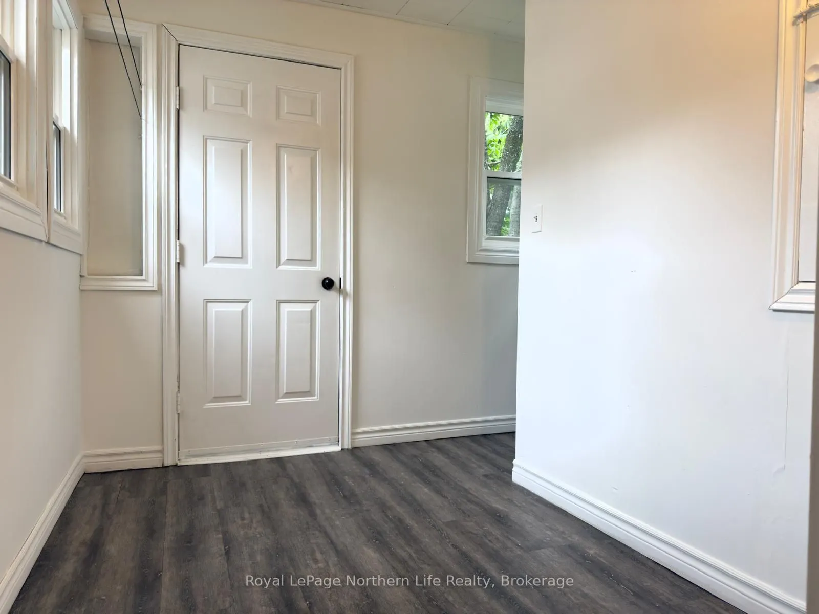 638 Second Avenue E