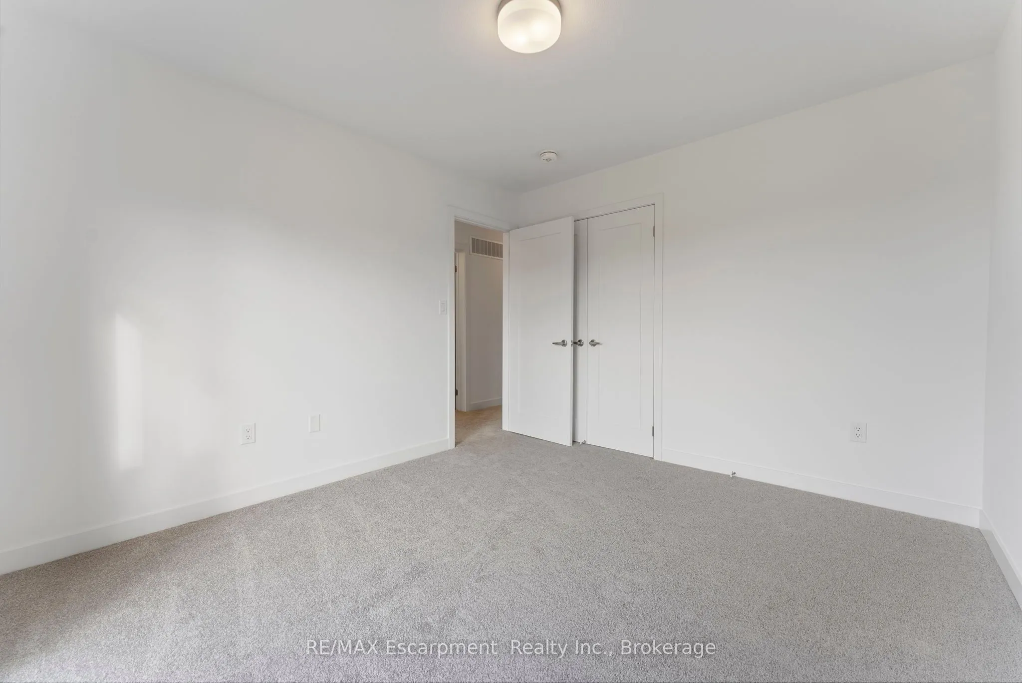 940 St. David Street, #80