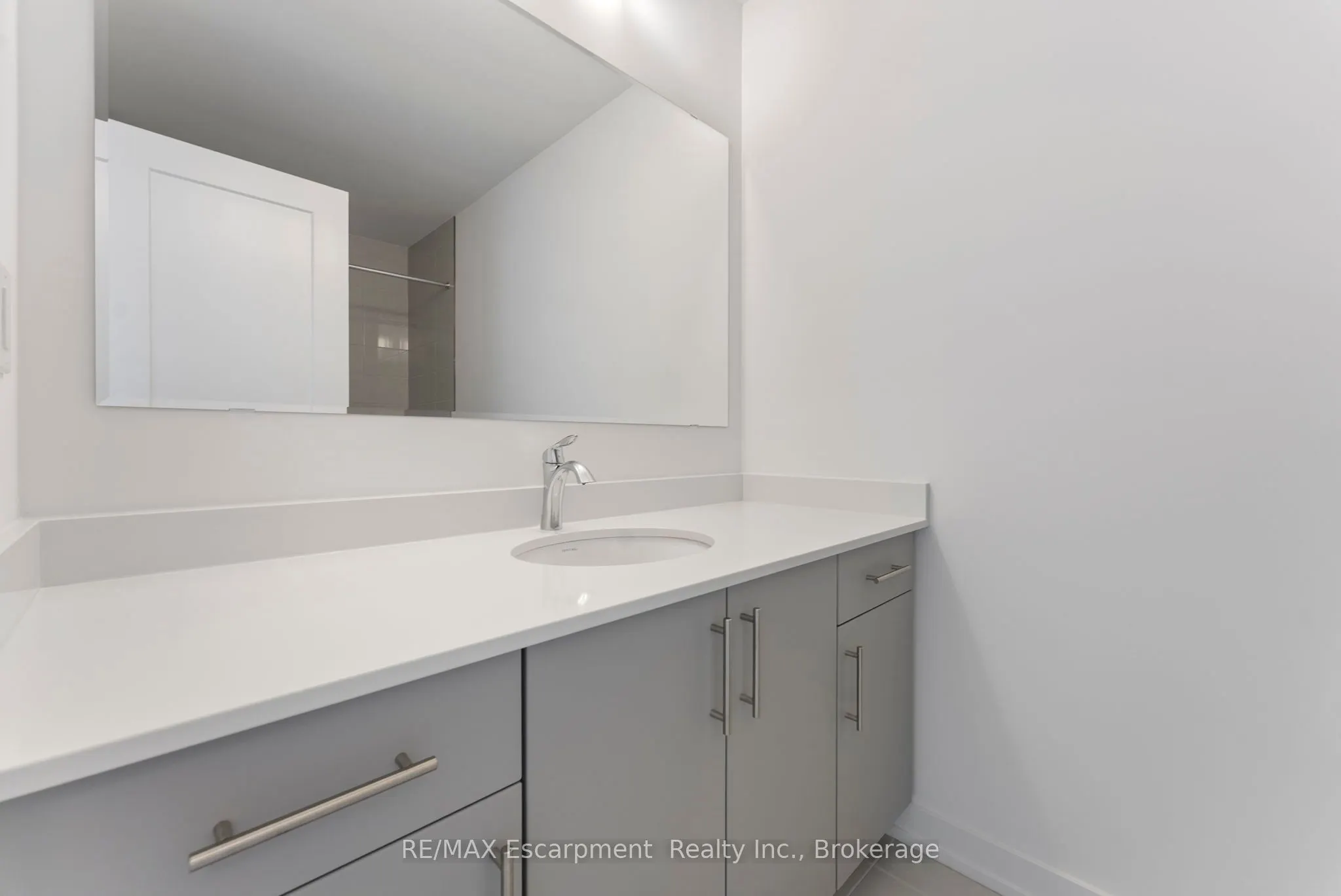 940 St. David Street, #80