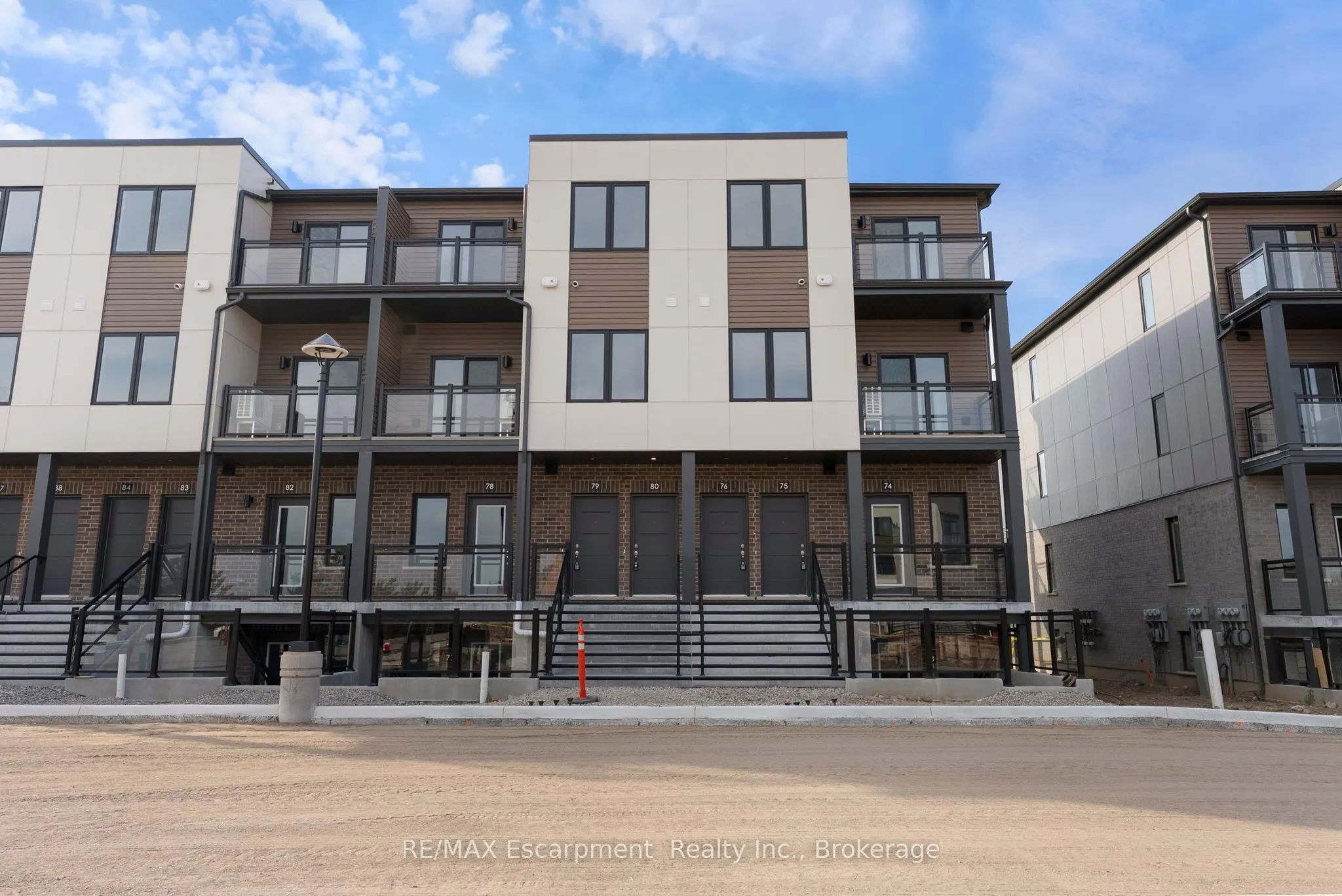 940 St. David Street, #80