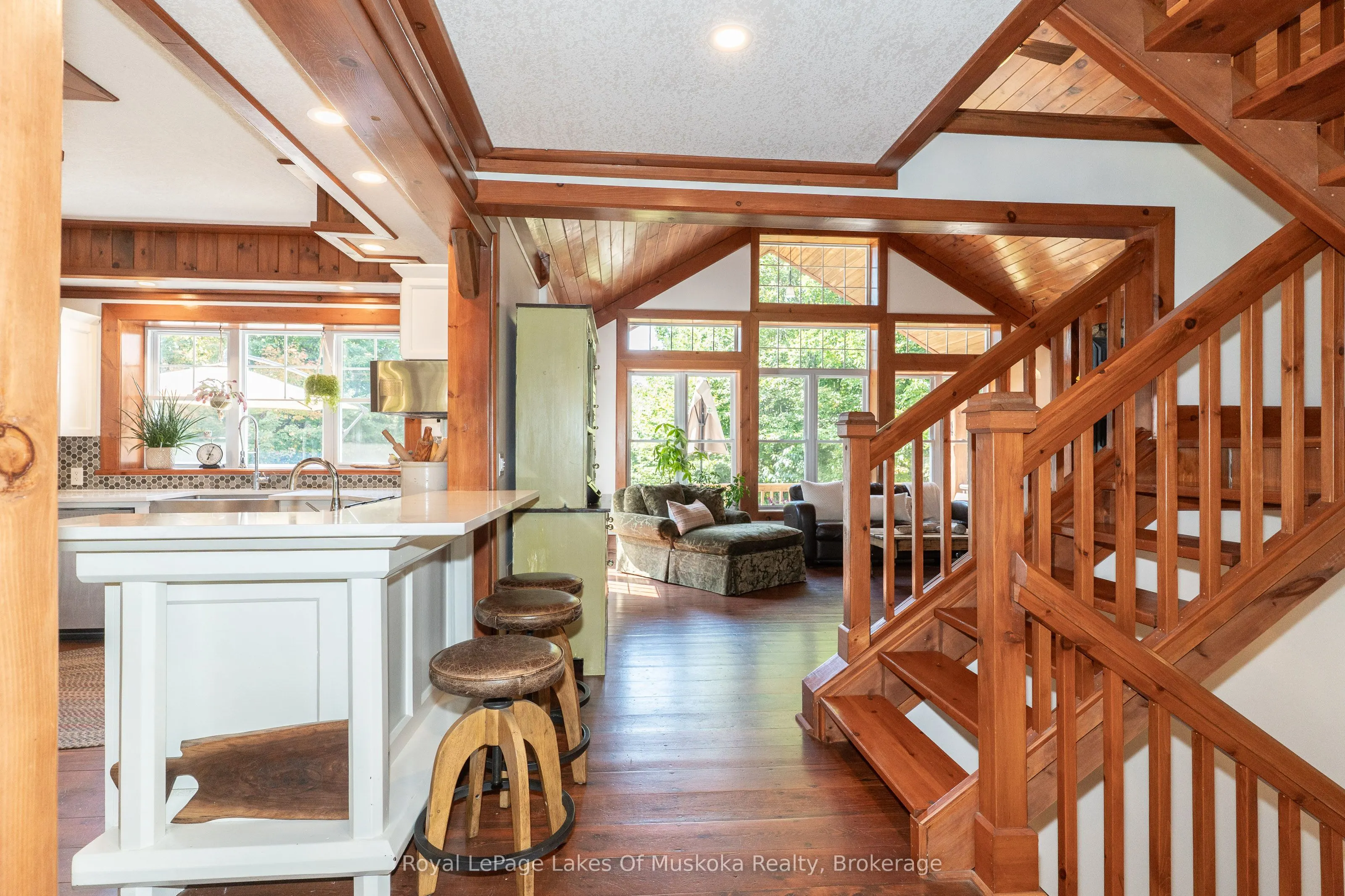 1080 Walkers Glenn Crescent