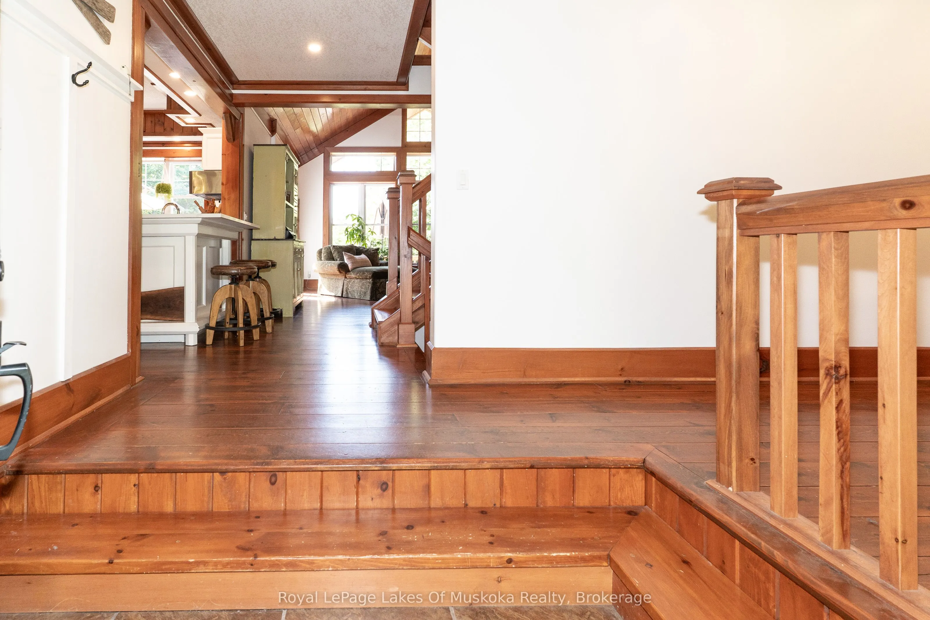 1080 Walkers Glenn Crescent