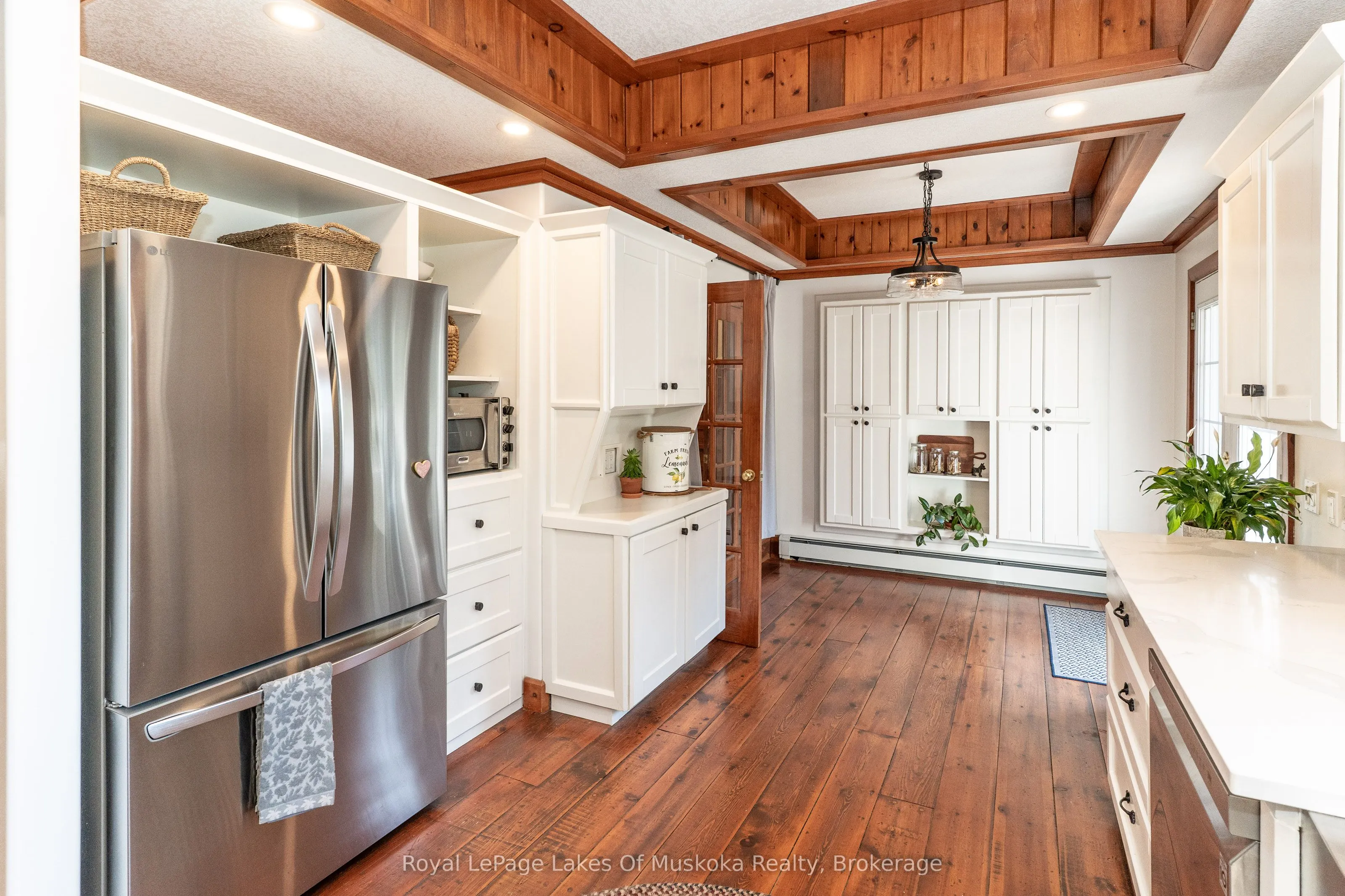 1080 Walkers Glenn Crescent