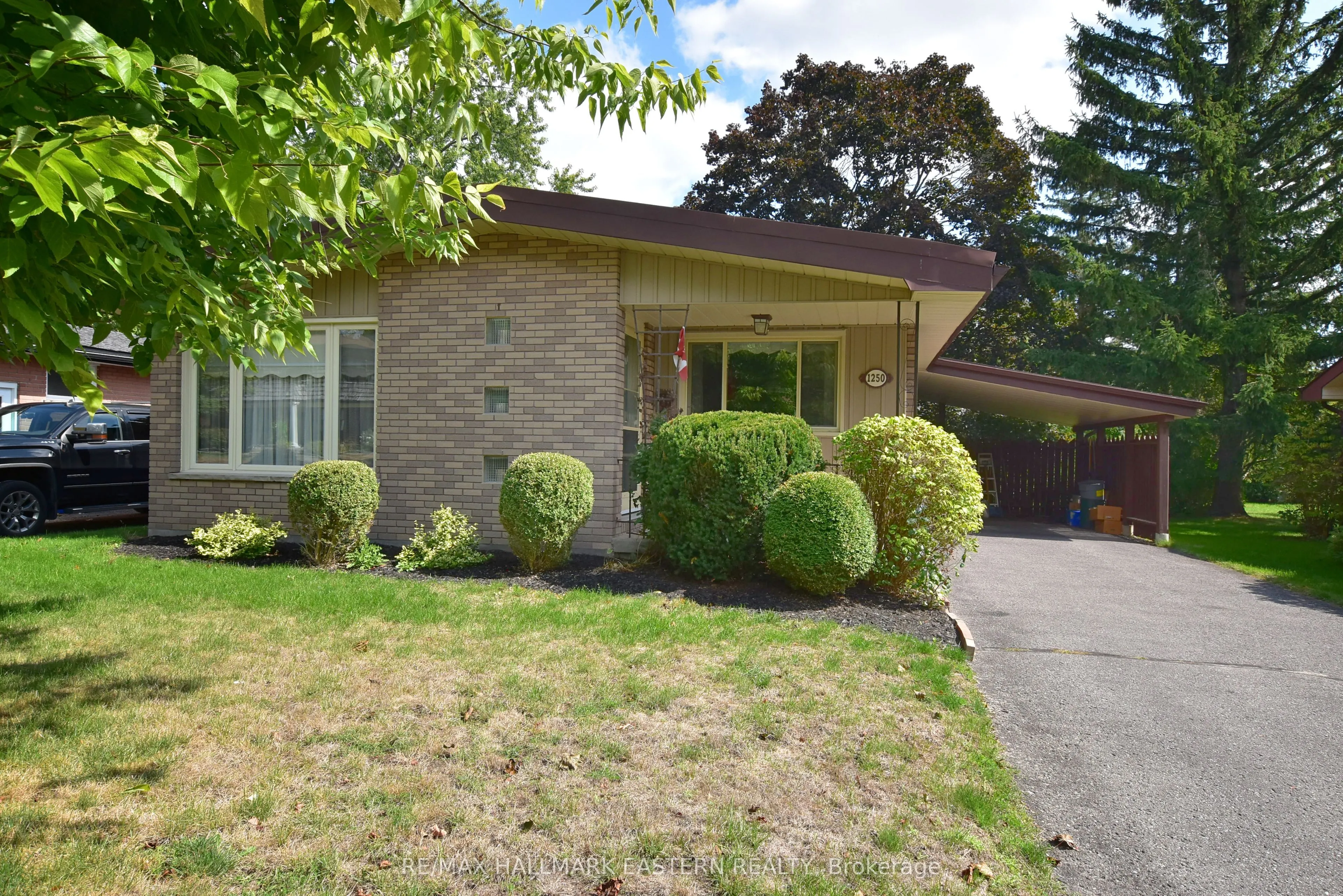 1250 Franklin Drive