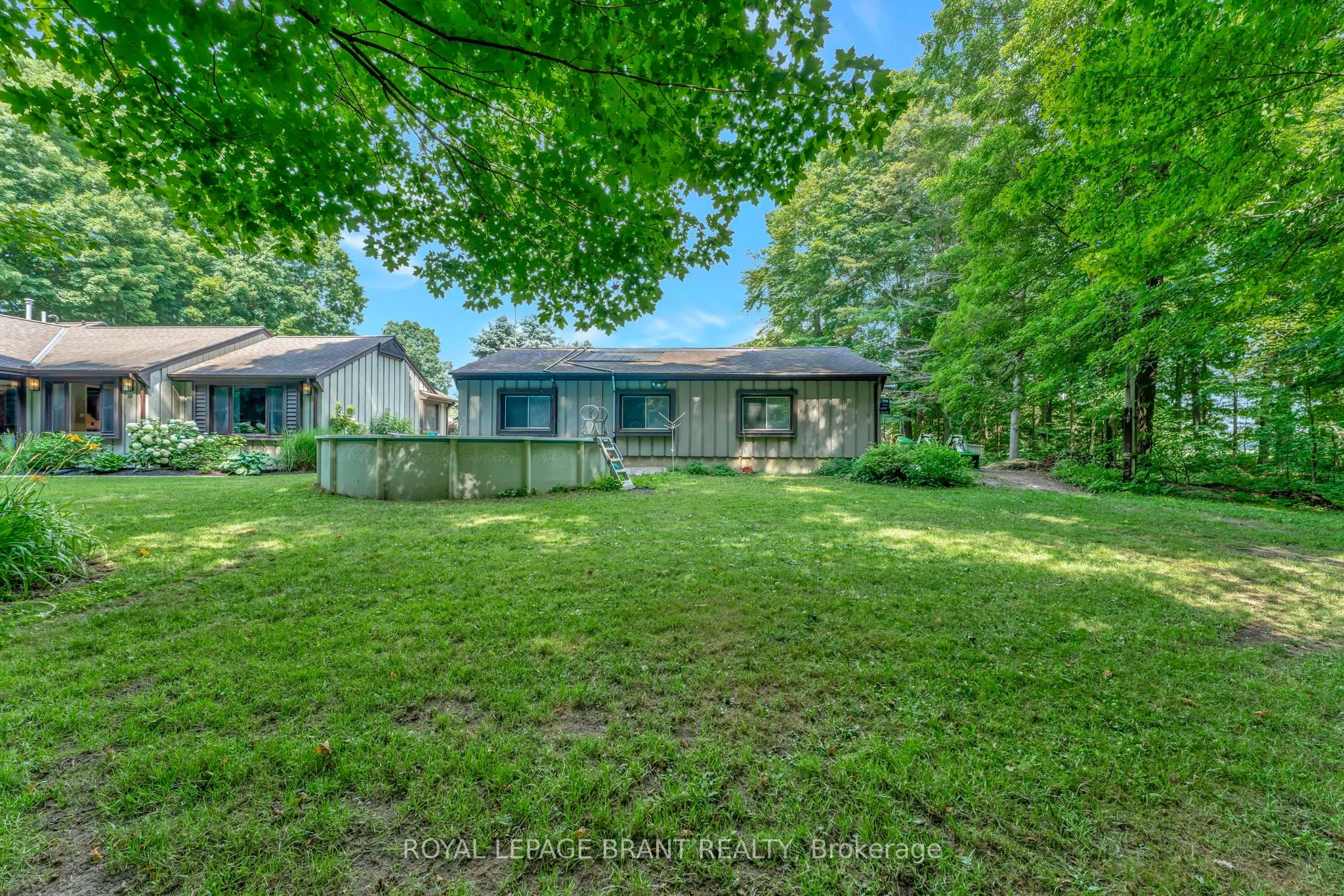 2257 Swimming Pool Road