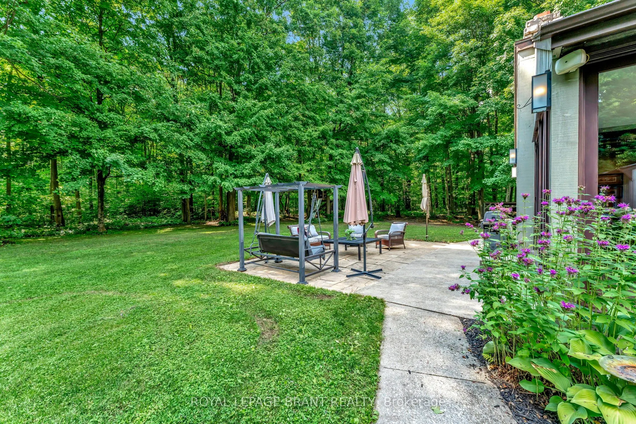 2257 Swimming Pool Road