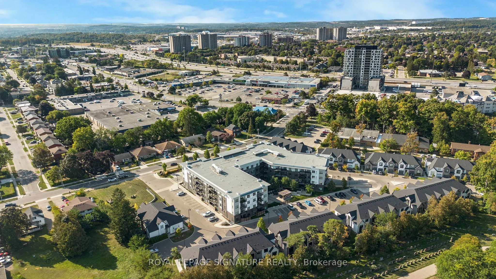 110 Fergus Avenue, #211