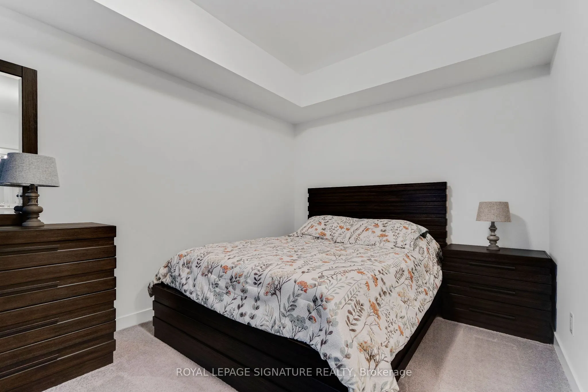 110 Fergus Avenue, #211