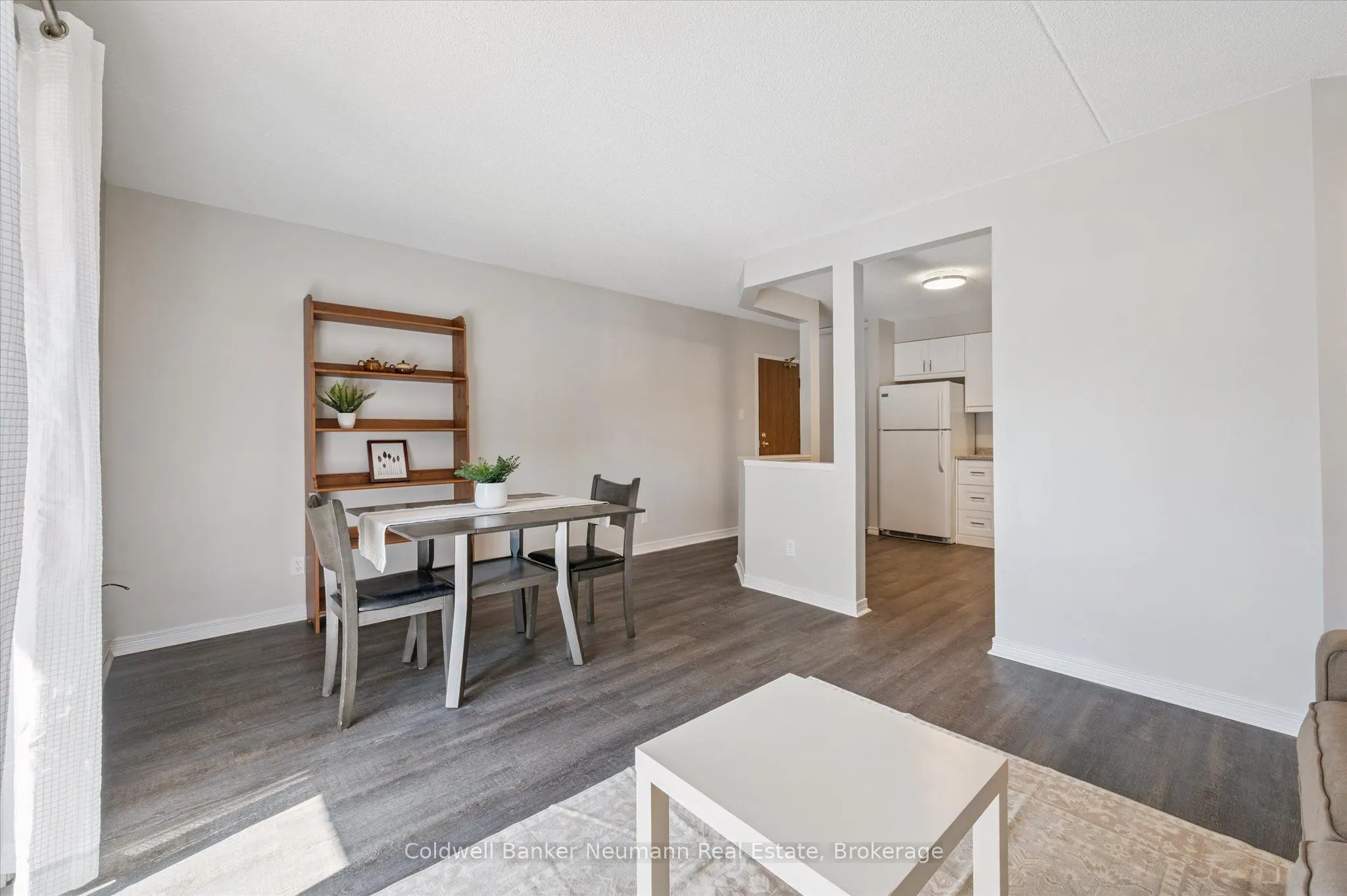 266 Overlea Drive, #204