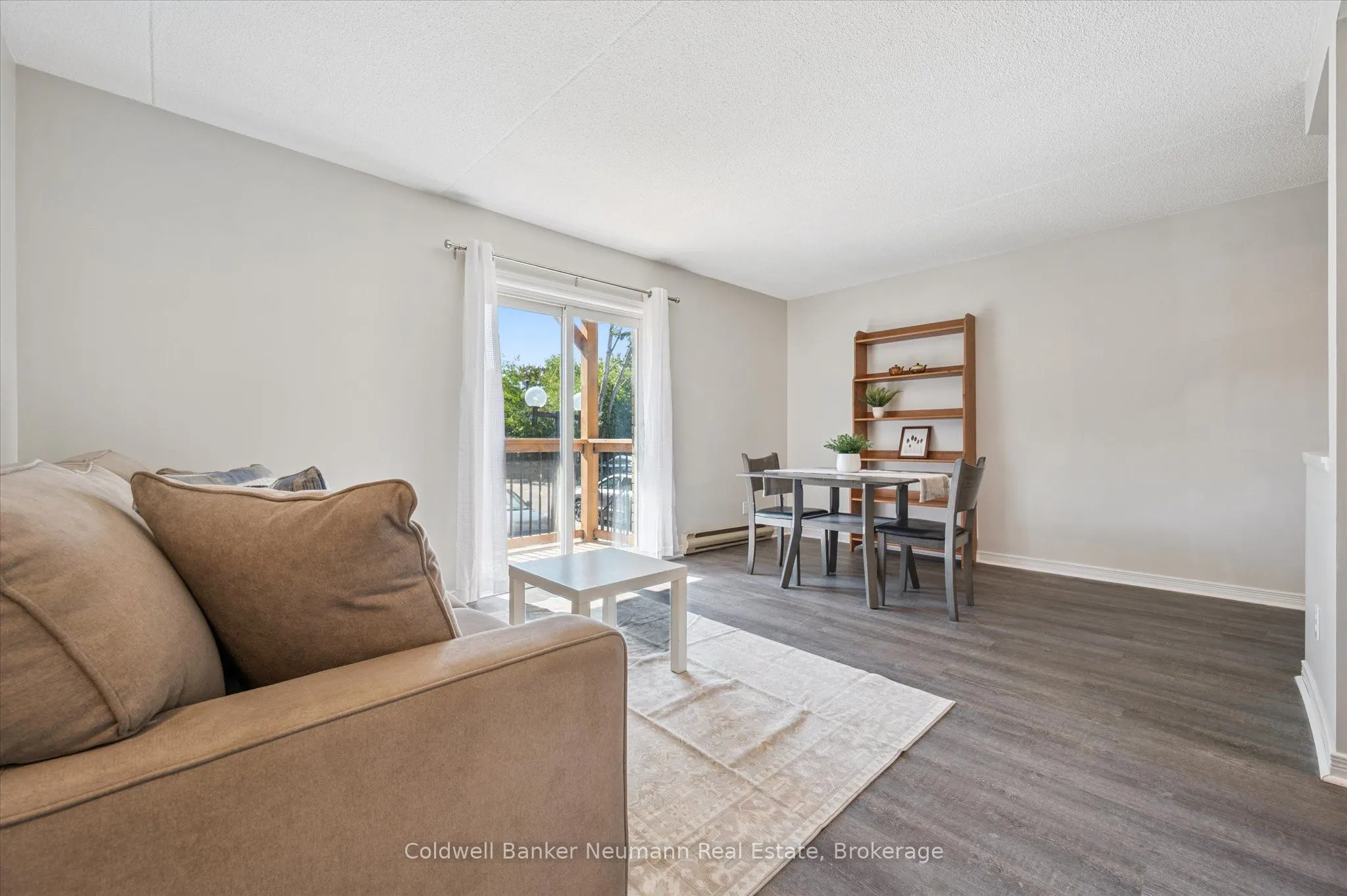266 Overlea Drive, #204