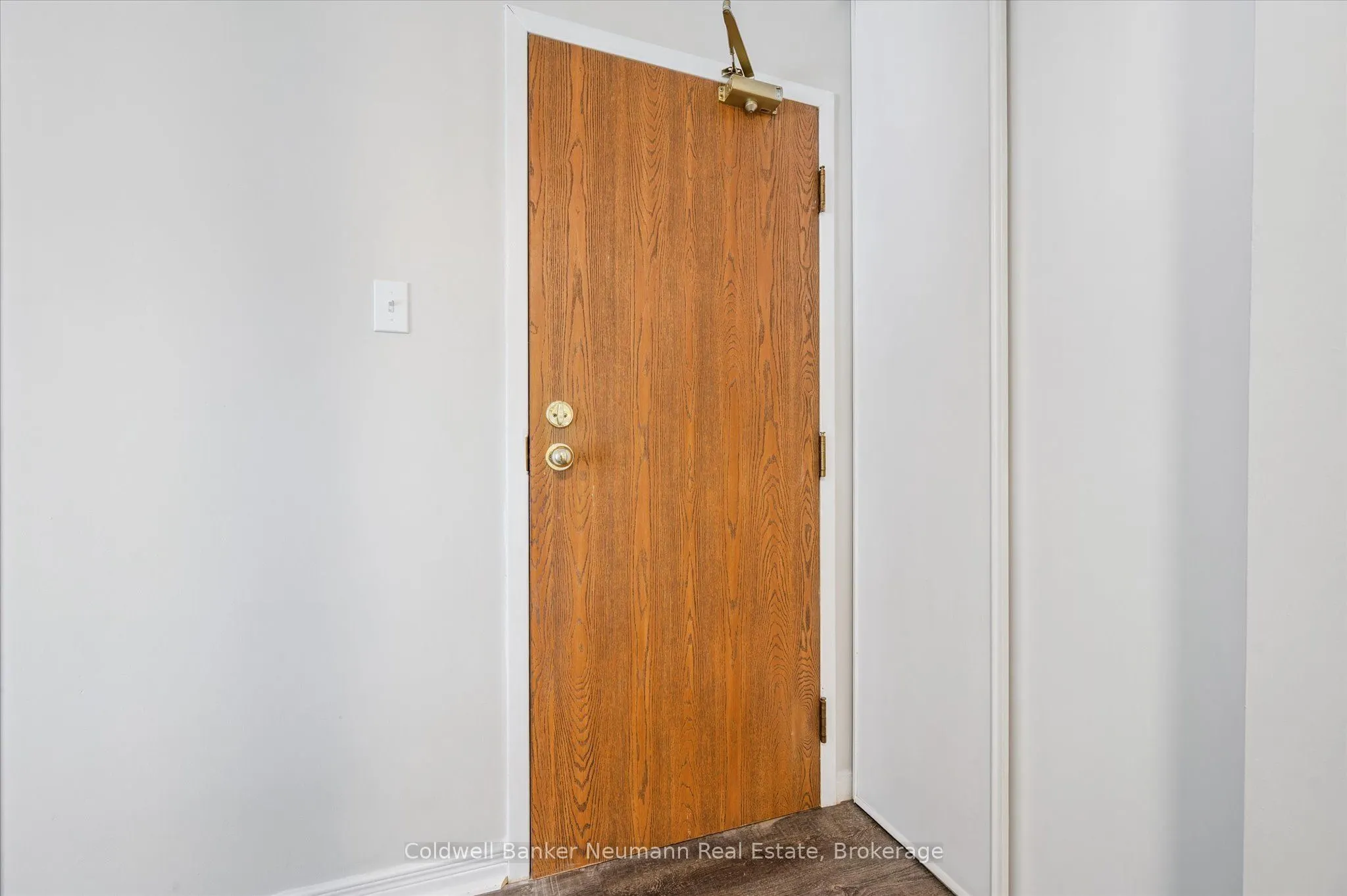 266 Overlea Drive, #204