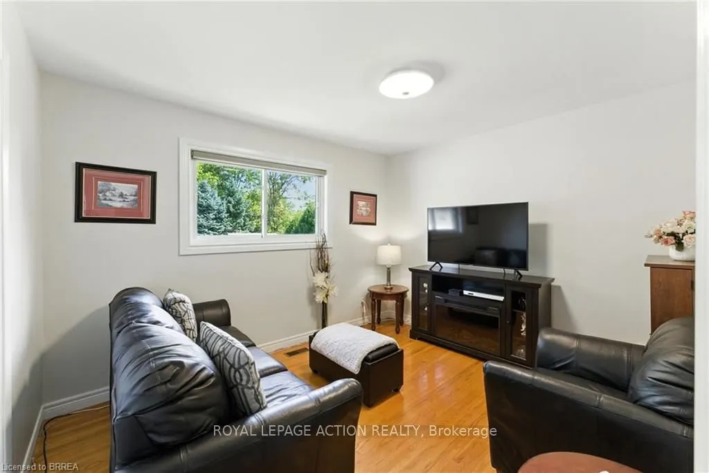 18 Algonquin Avenue