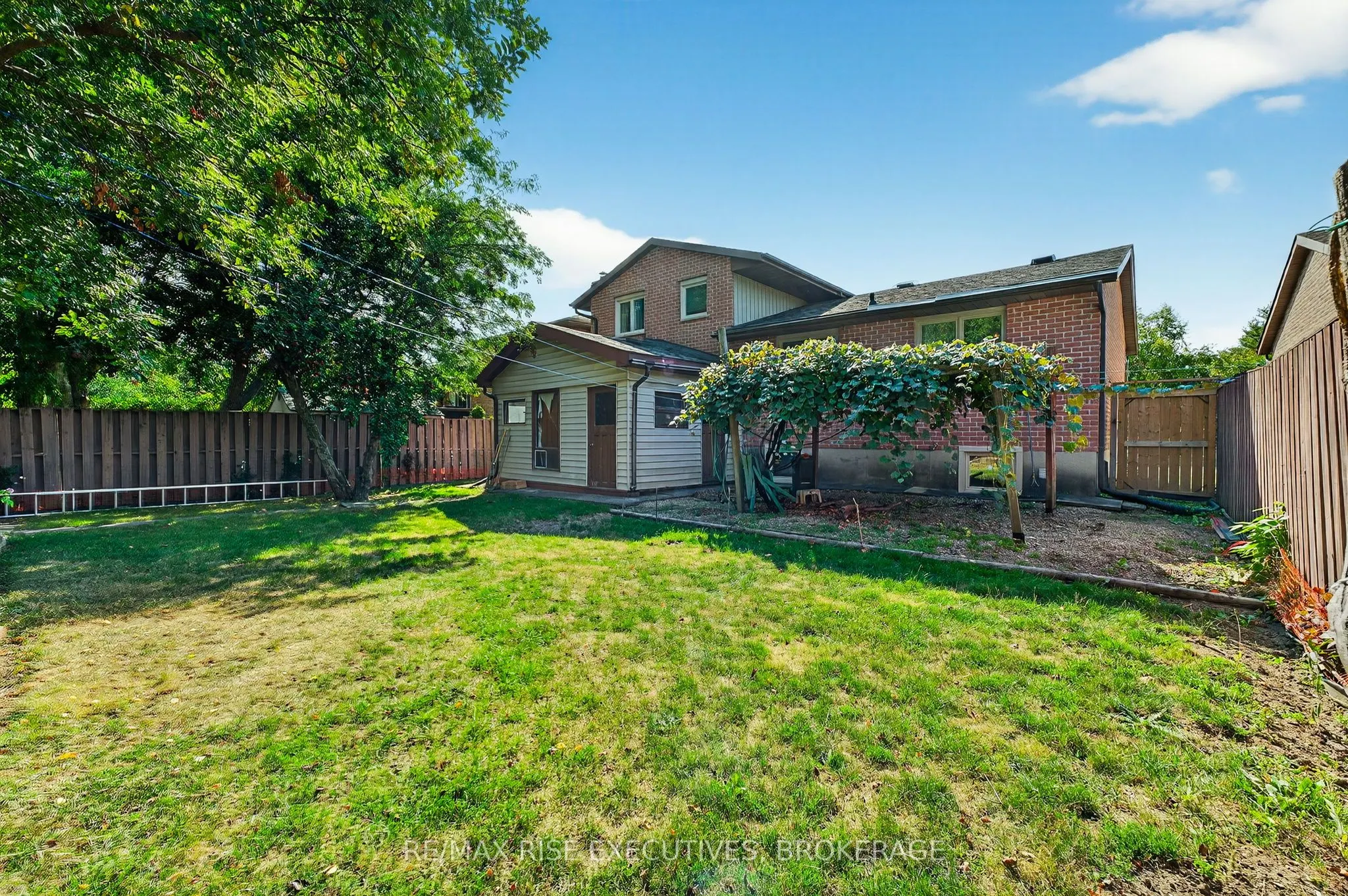 891 Sandringham Place