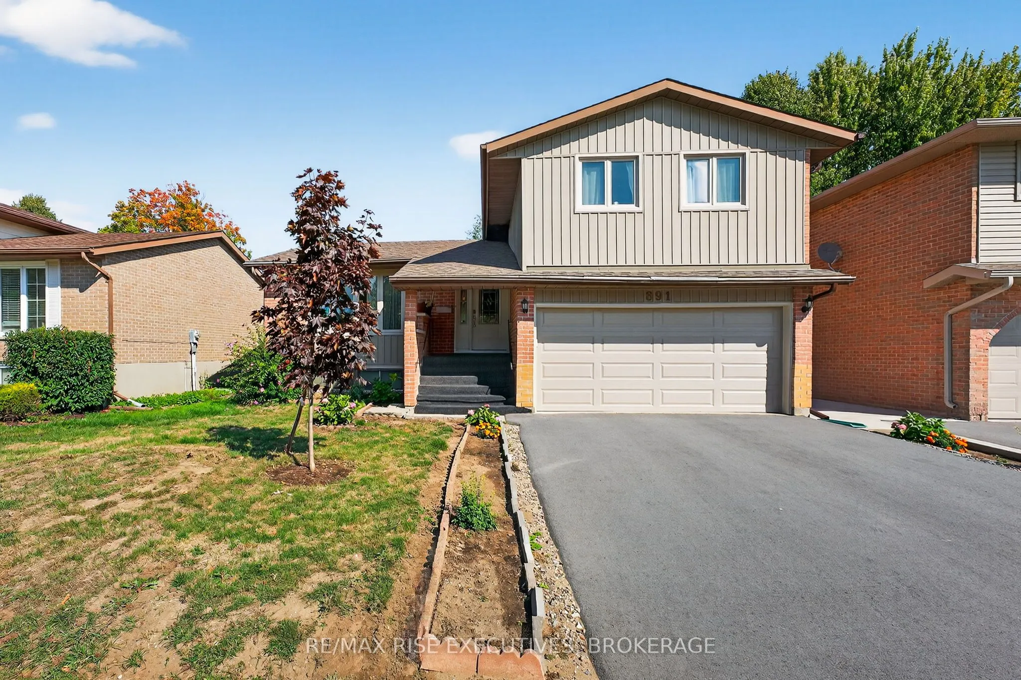 891 Sandringham Place