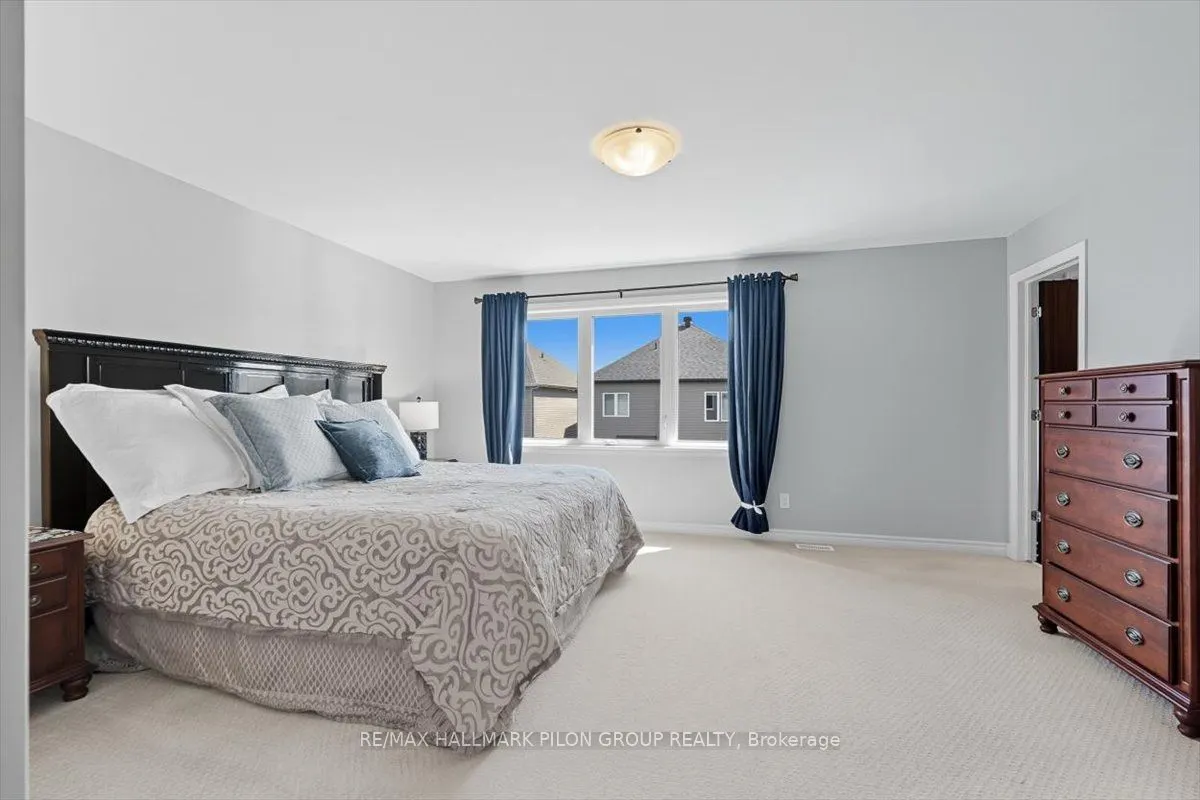 690 Decoeur Drive