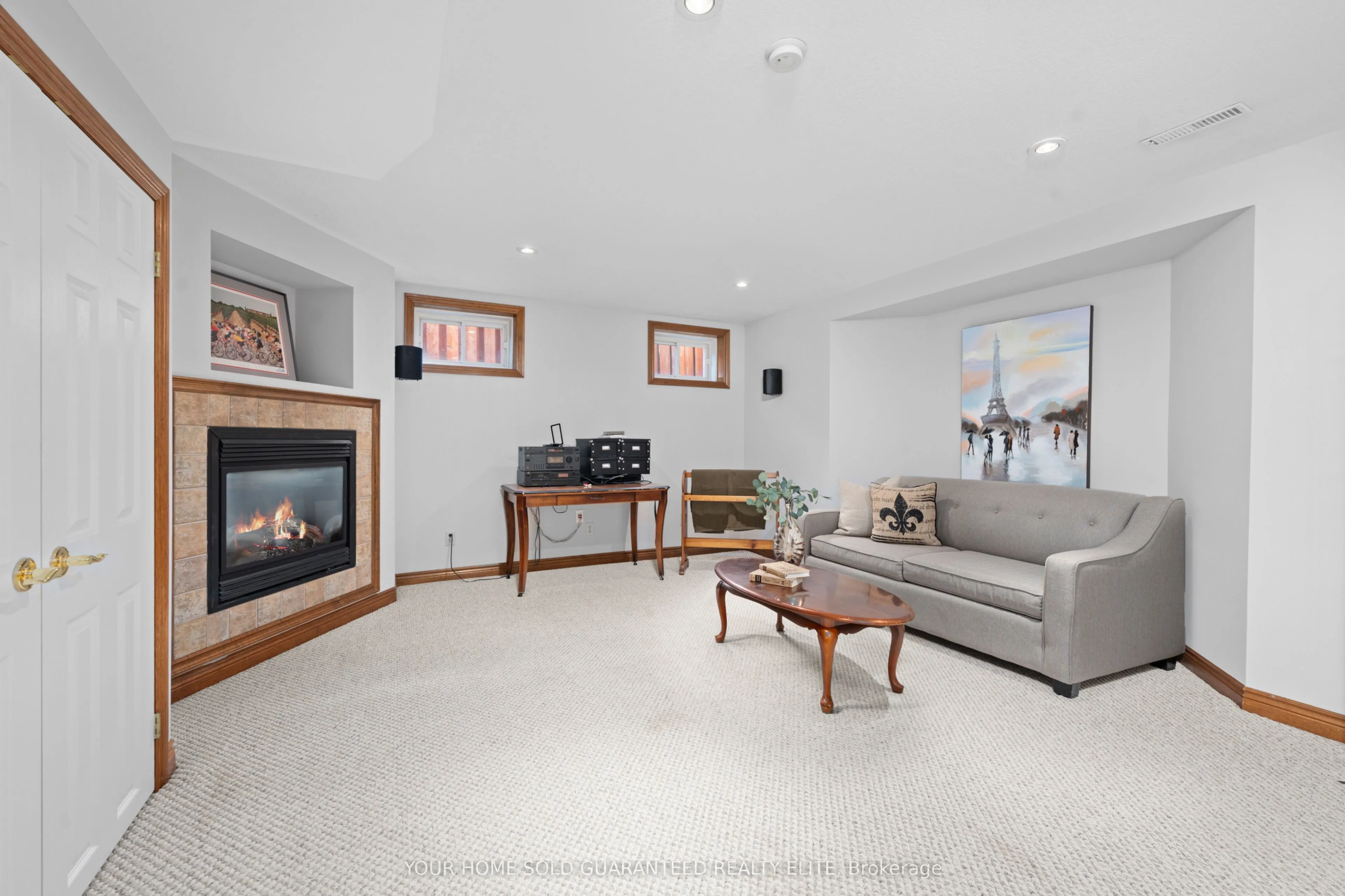 22 Wendakee Drive