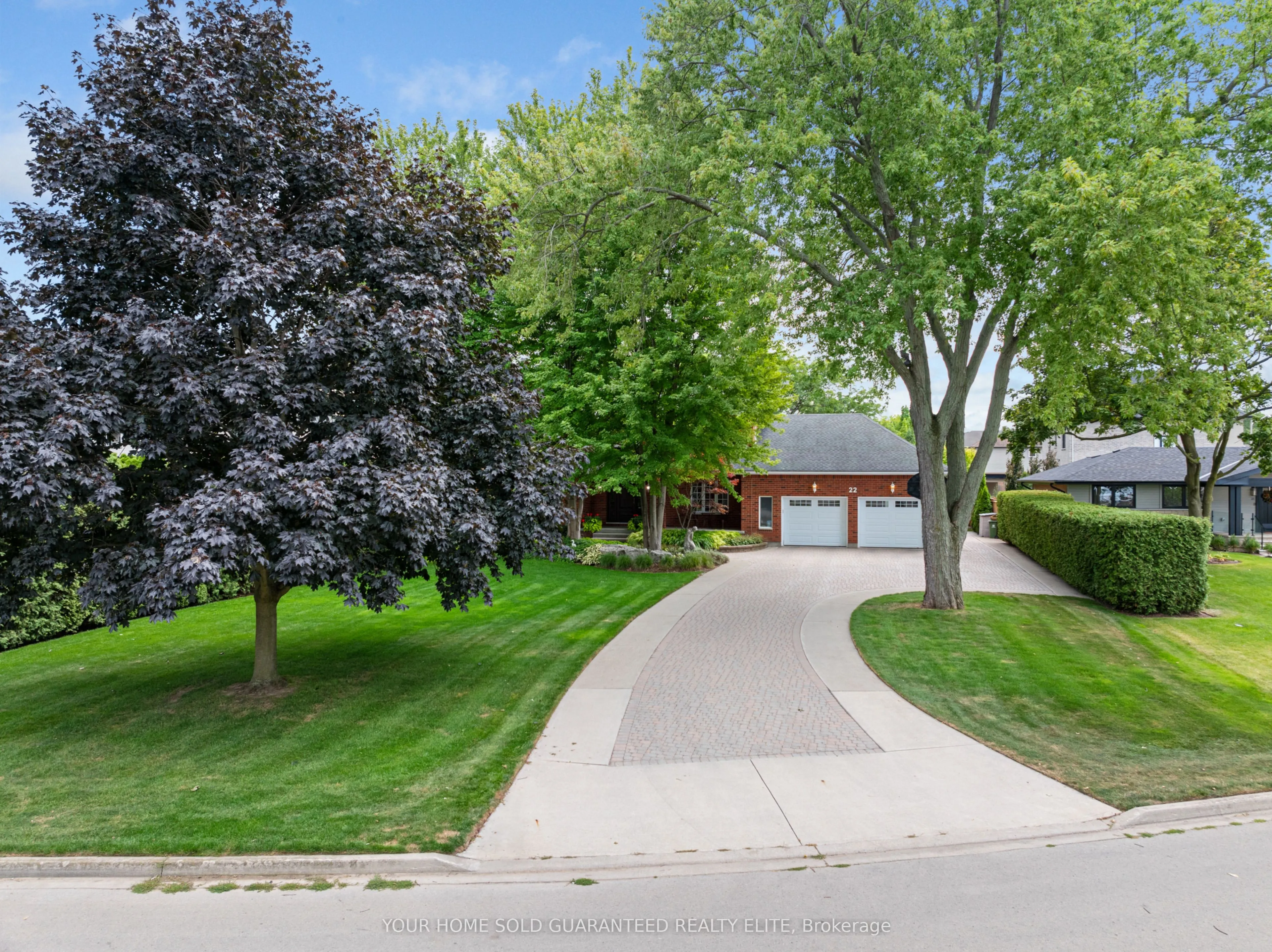 22 Wendakee Drive
