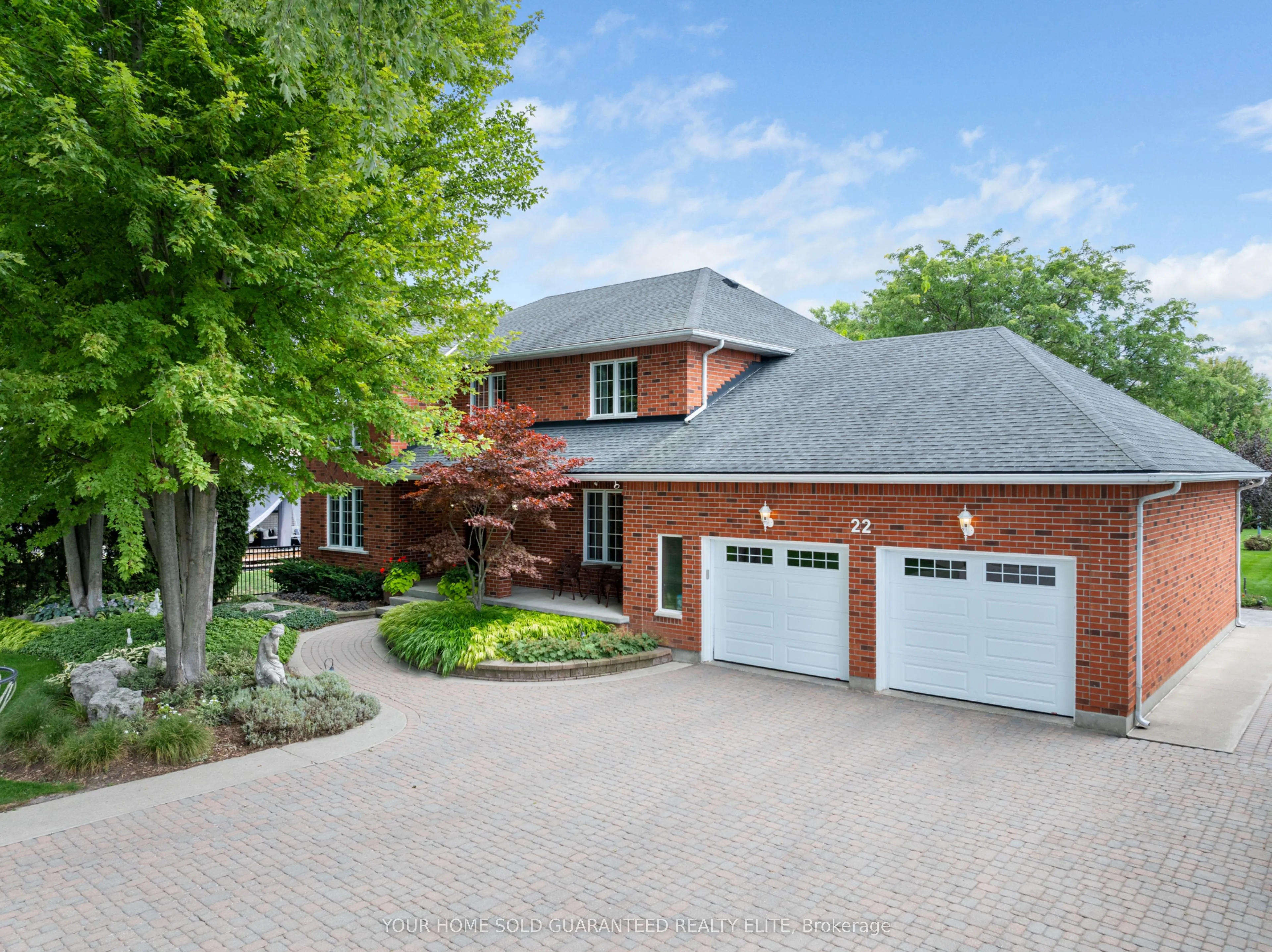 22 Wendakee Drive