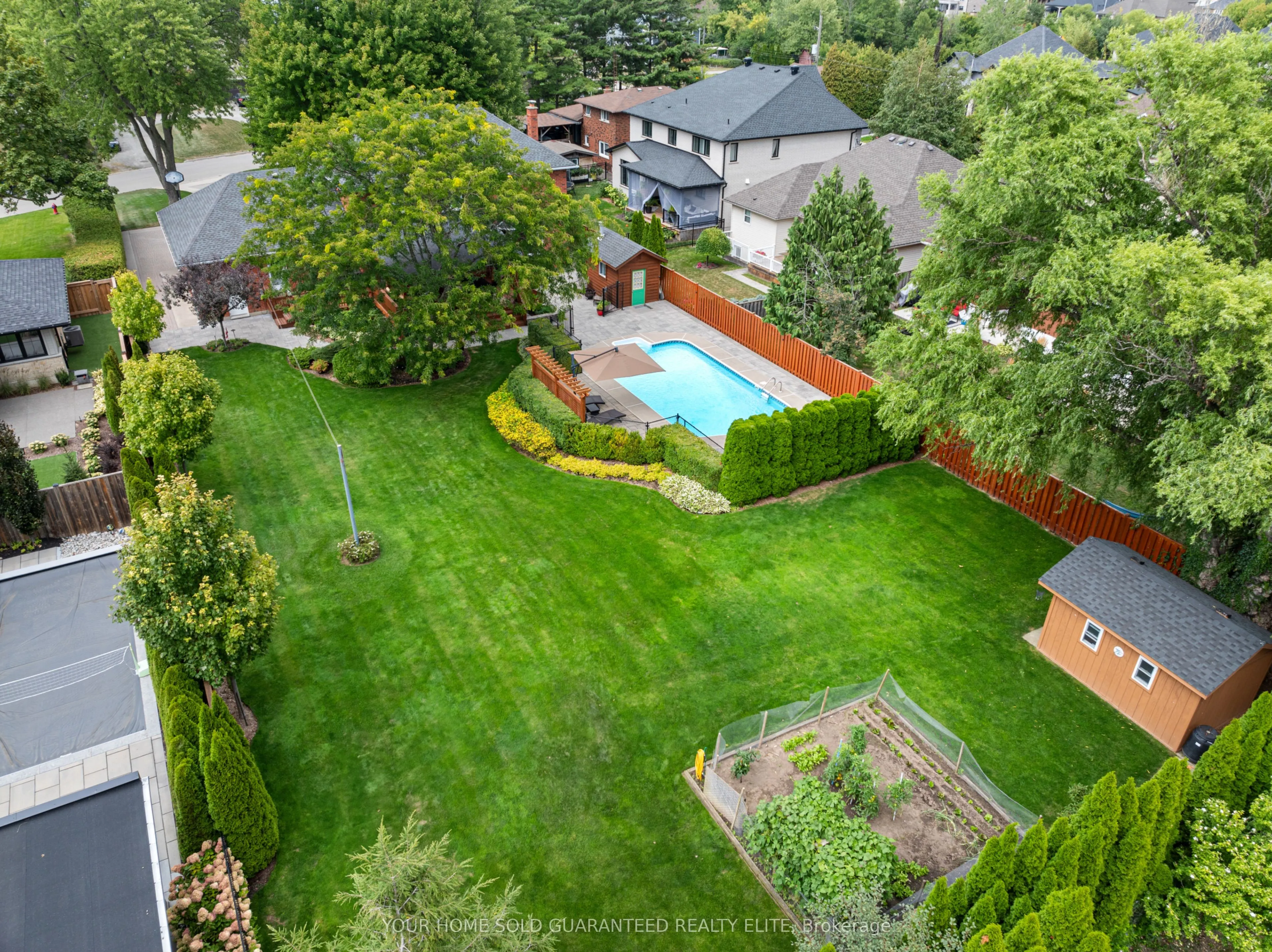 22 Wendakee Drive