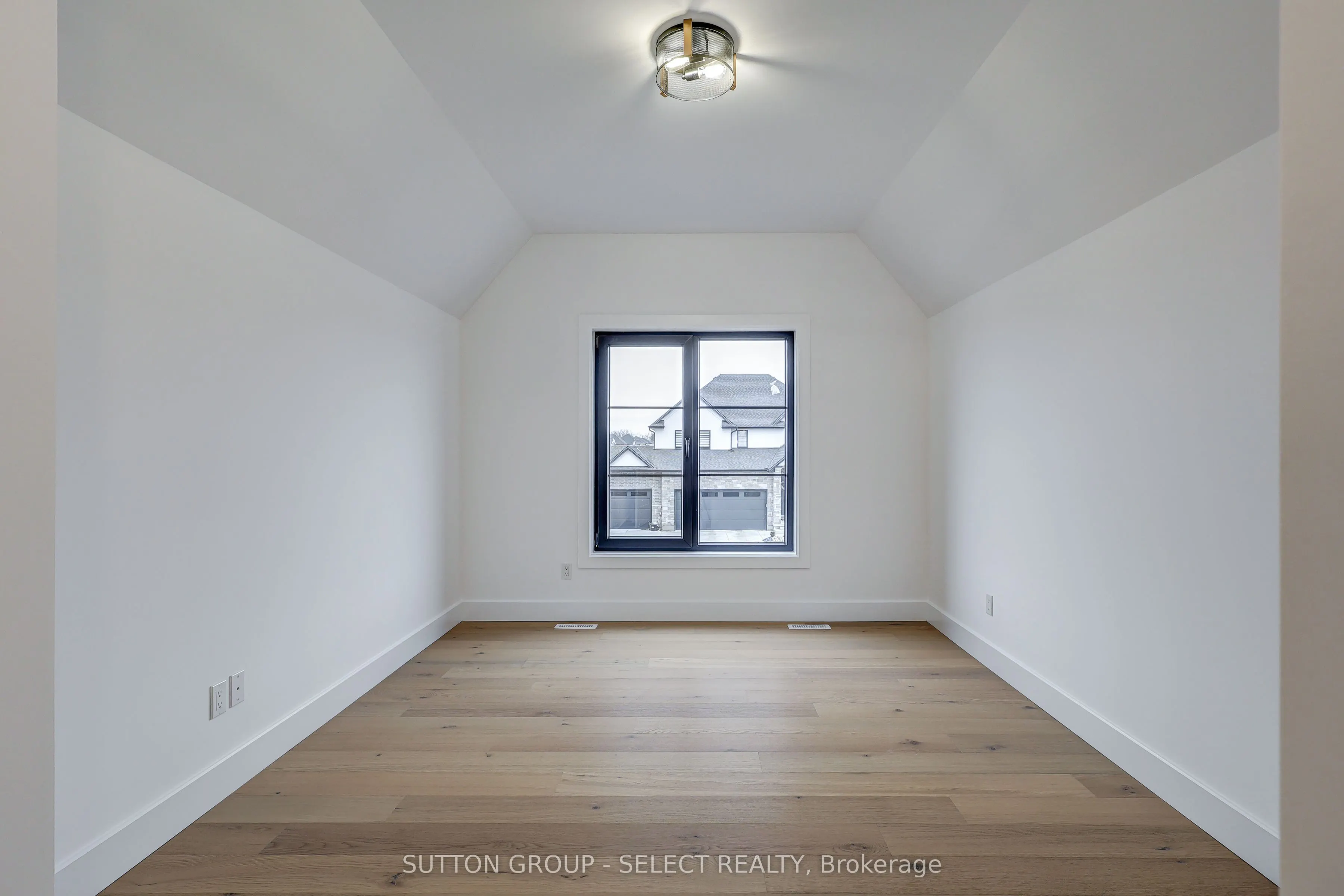 5 SYCAMORE Road