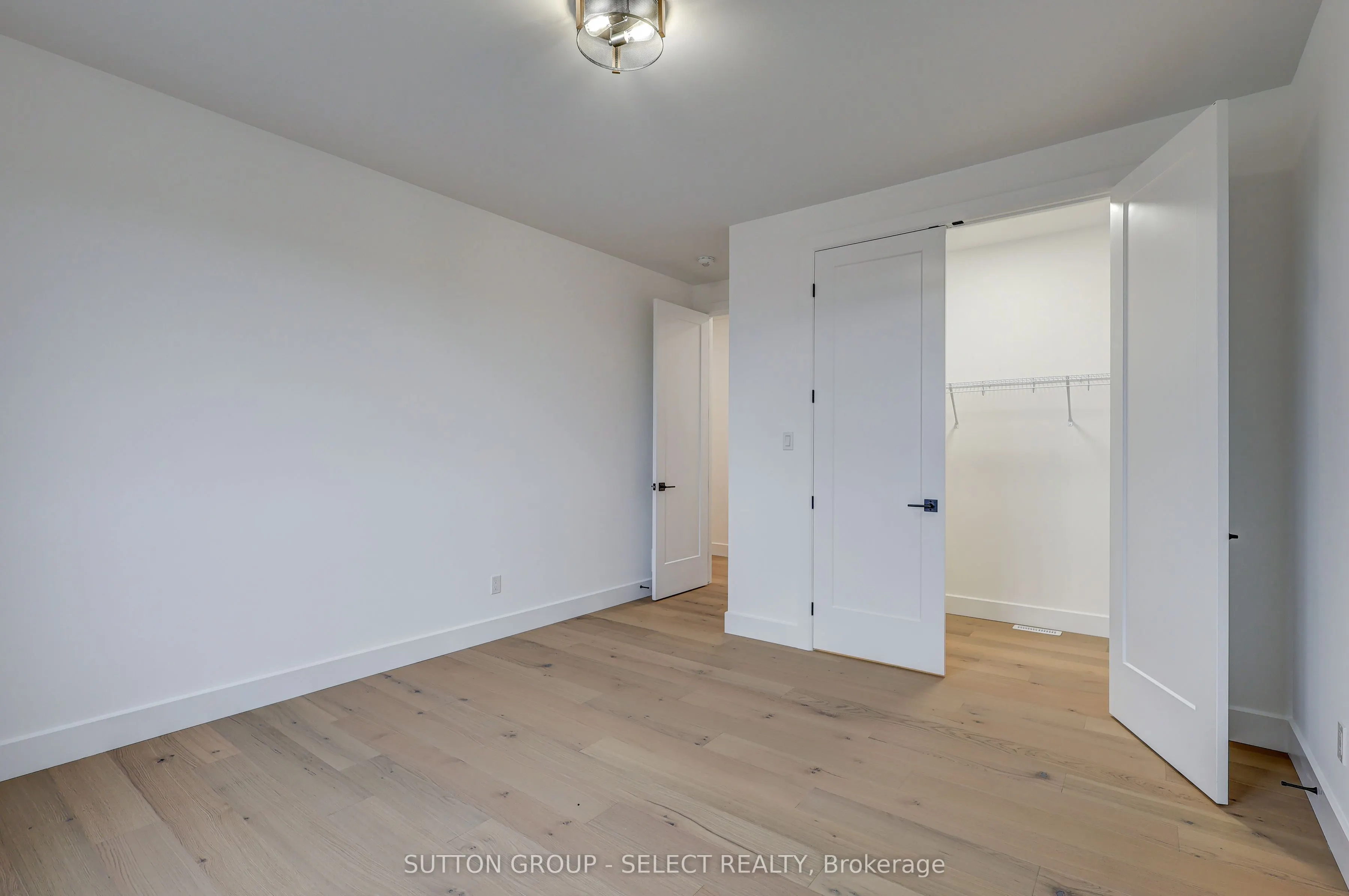 5 SYCAMORE Road