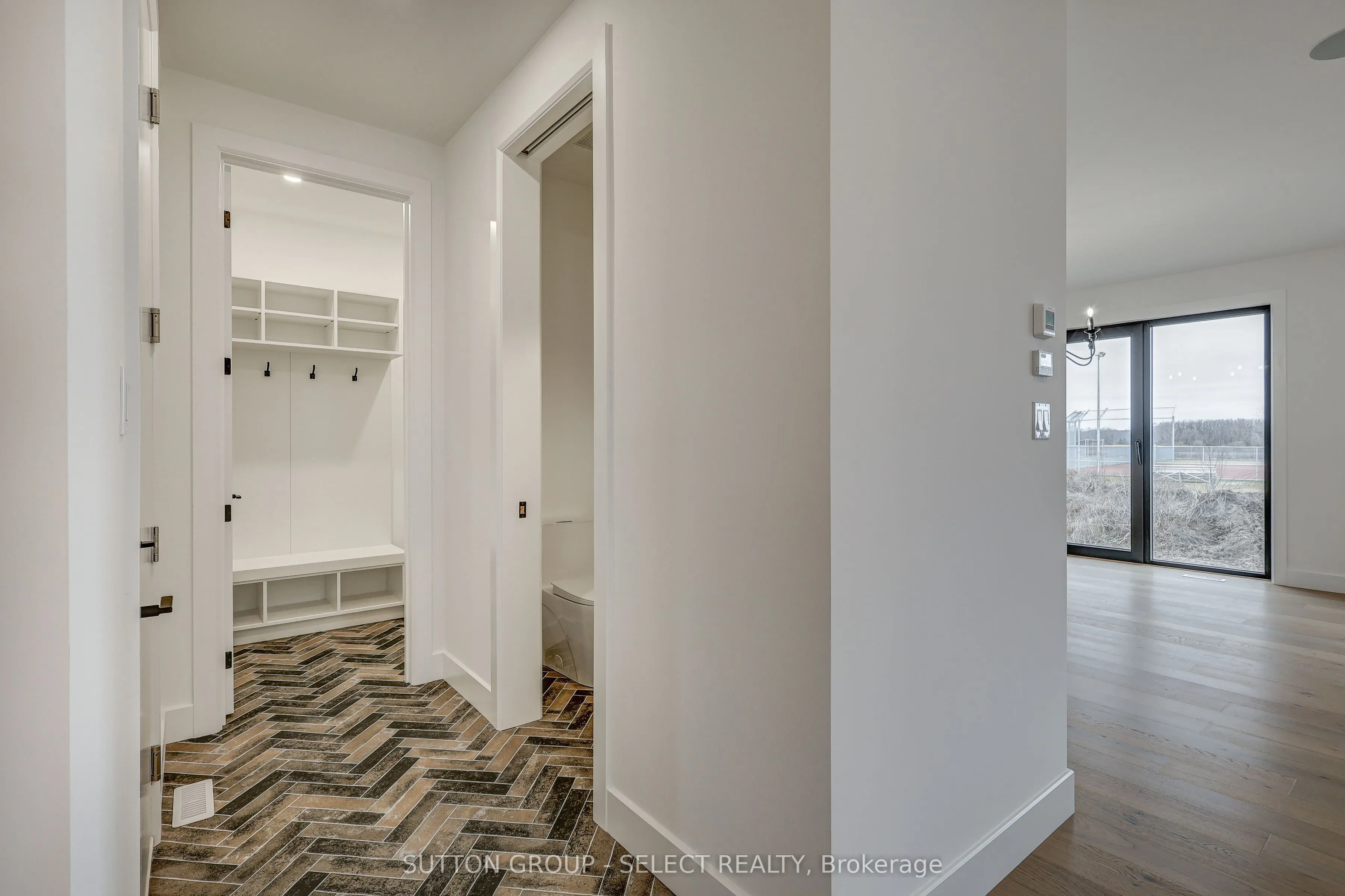 5 SYCAMORE Road