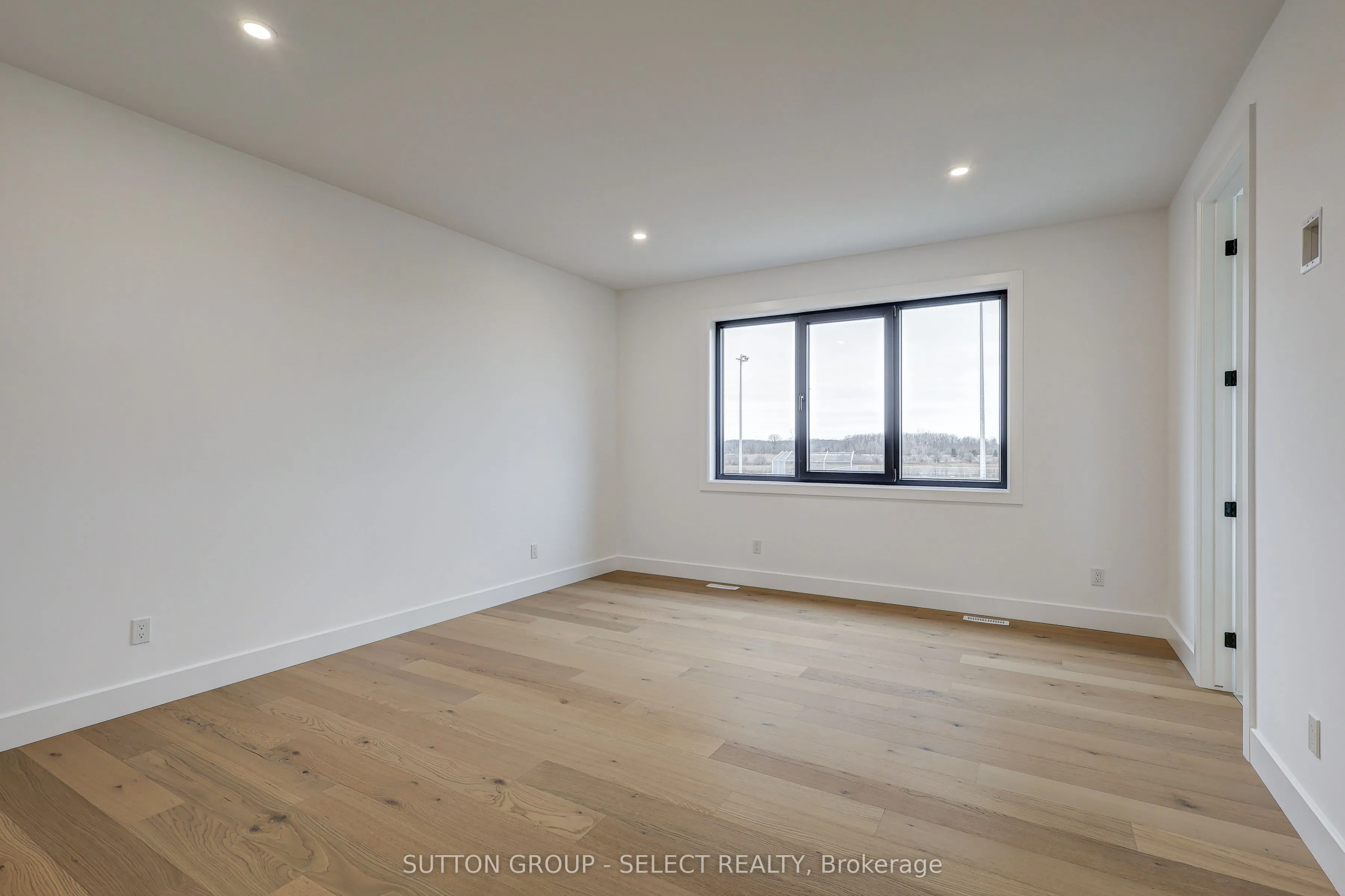 5 SYCAMORE Road
