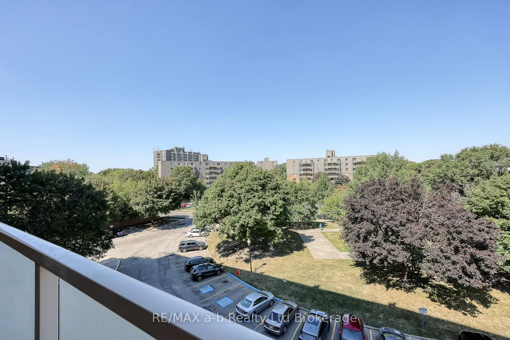 563 Mornington Avenue, #510