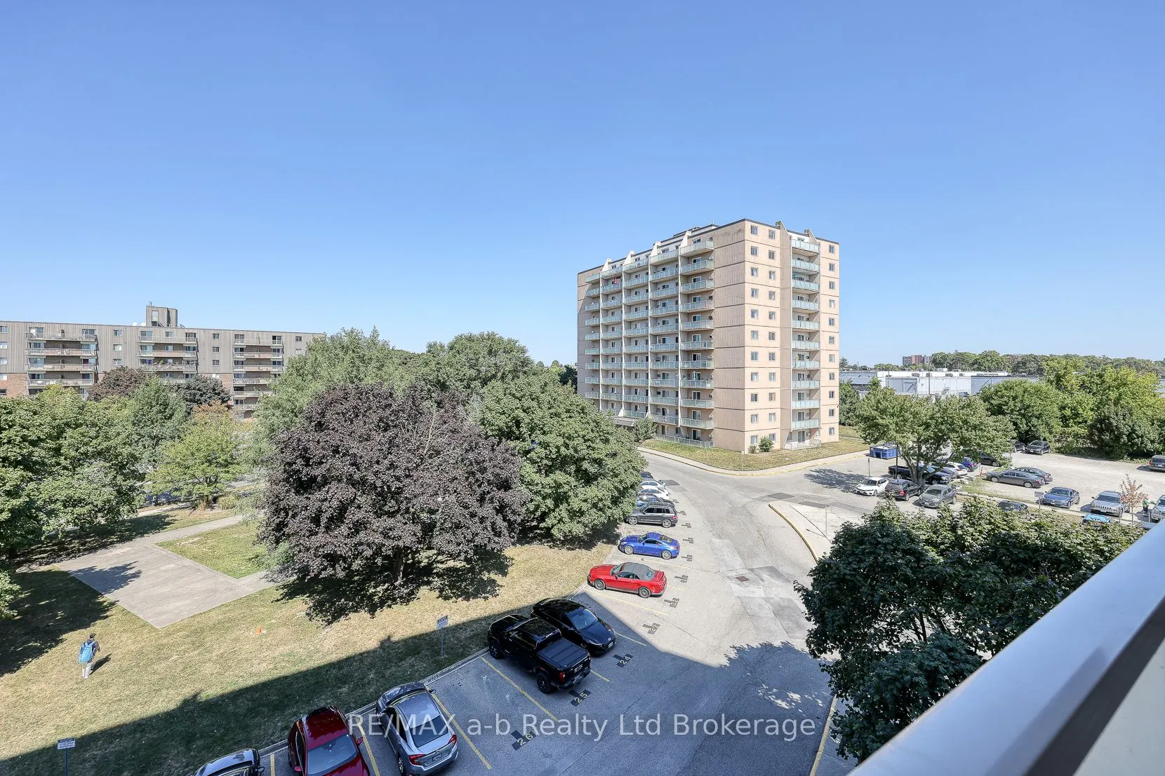 563 Mornington Avenue, #510