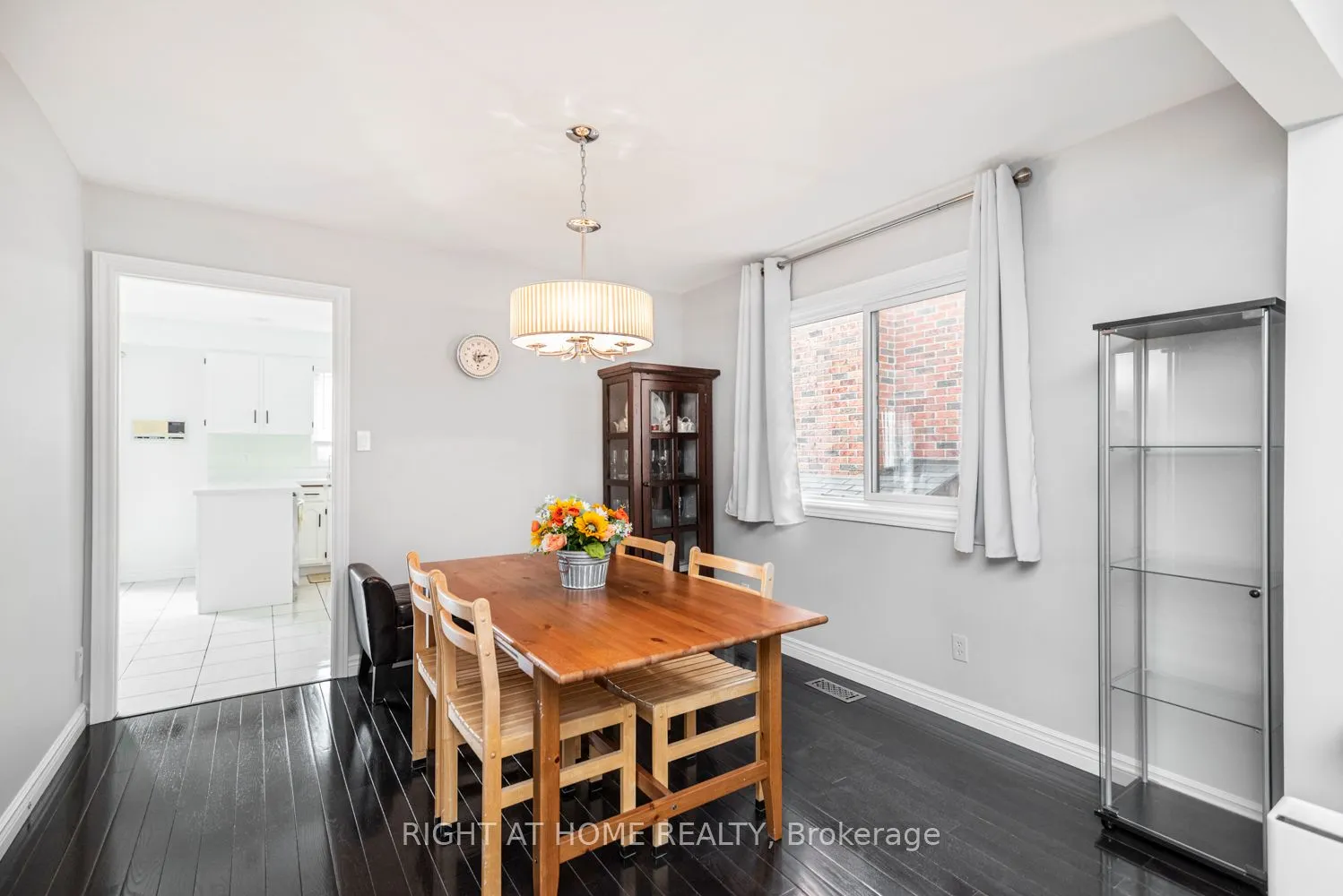 39 Guildwood Drive