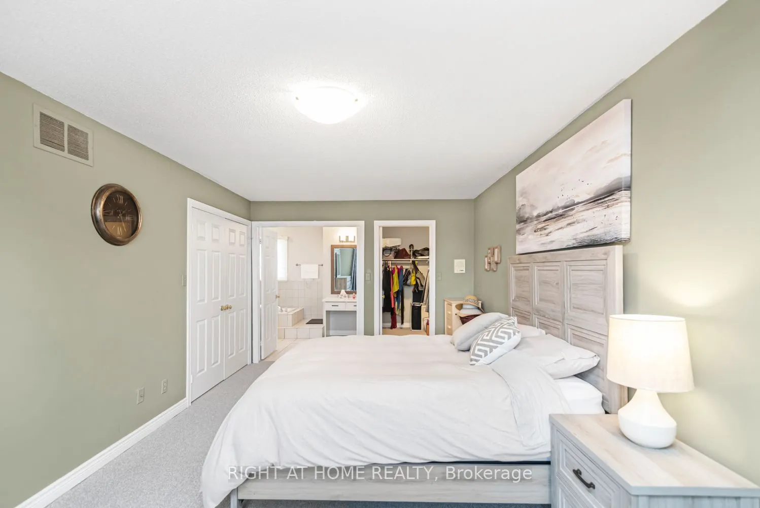 39 Guildwood Drive
