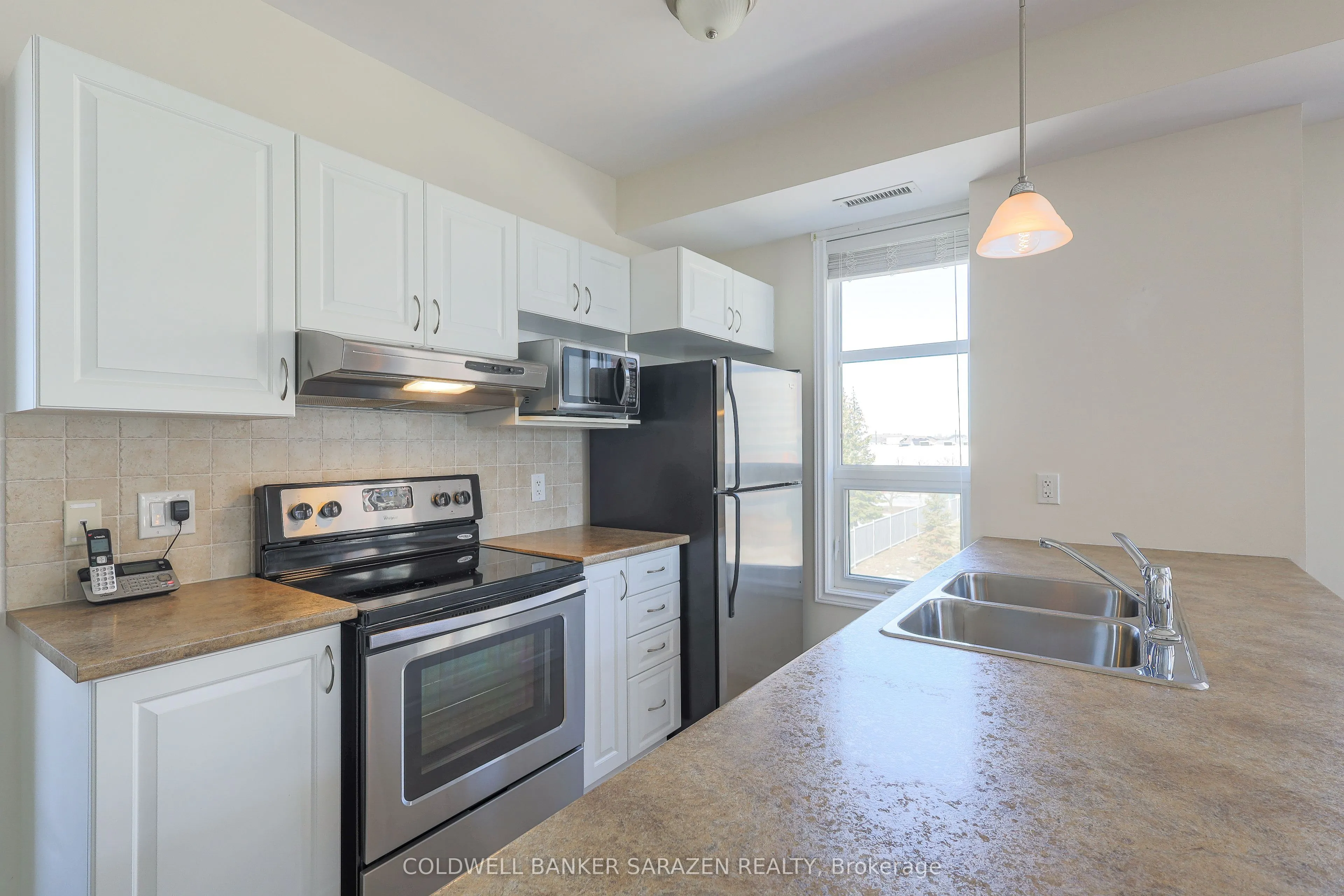 659 Sue Holloway Drive, #304