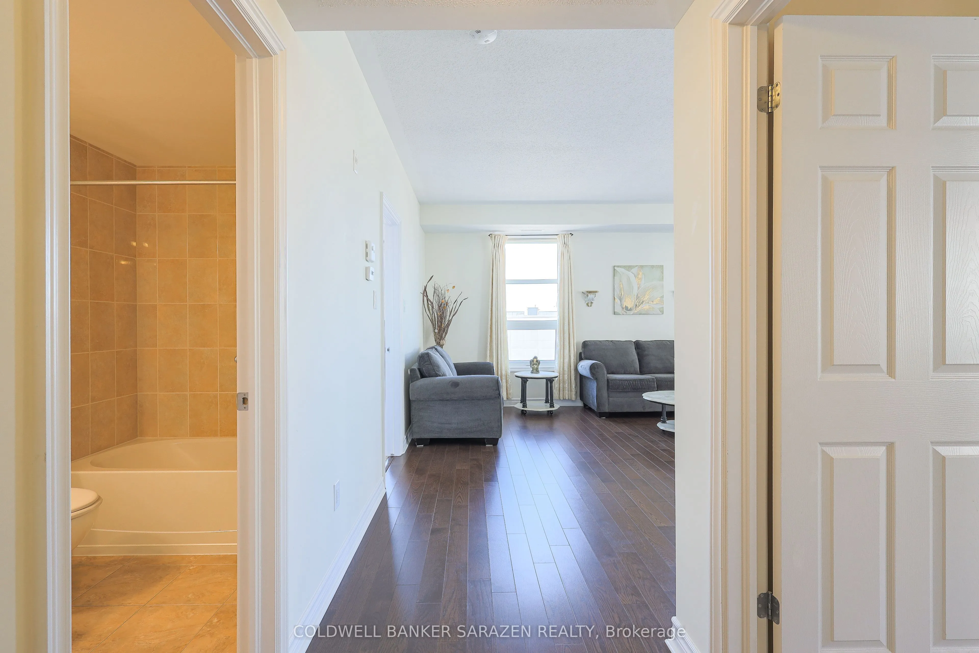 659 Sue Holloway Drive, #304