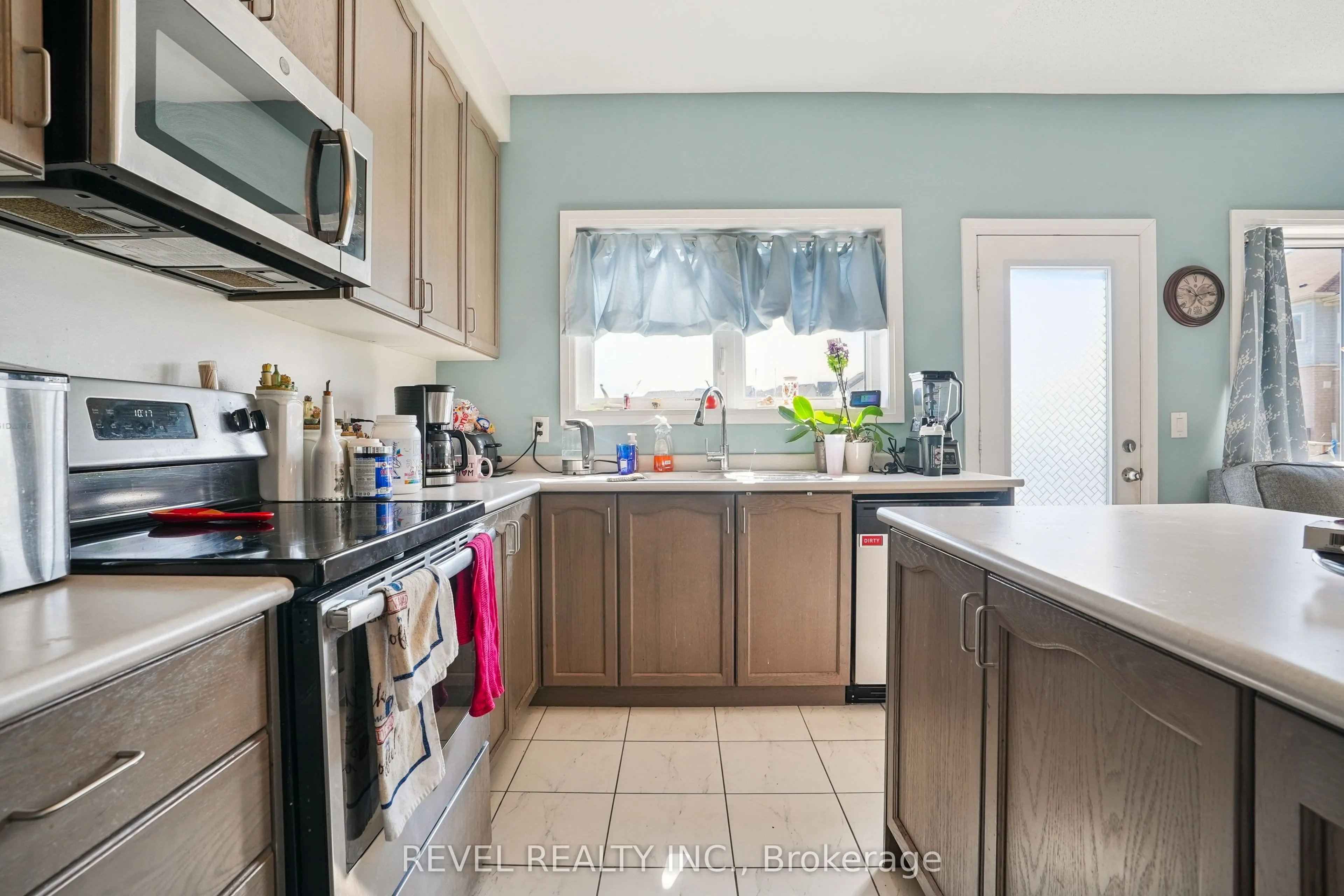 4024 Fracchioni Drive