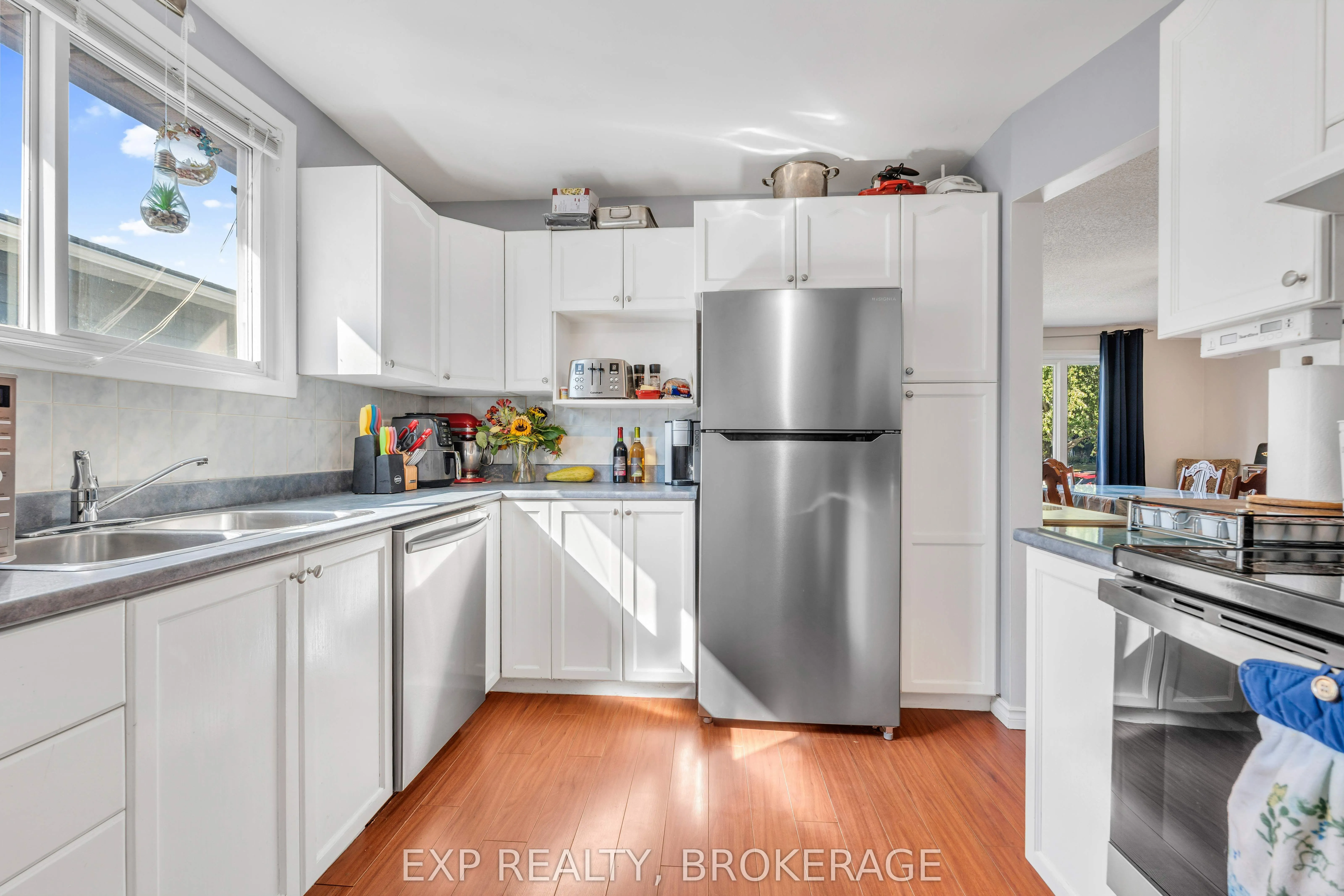 1120 BASSWOOD Place