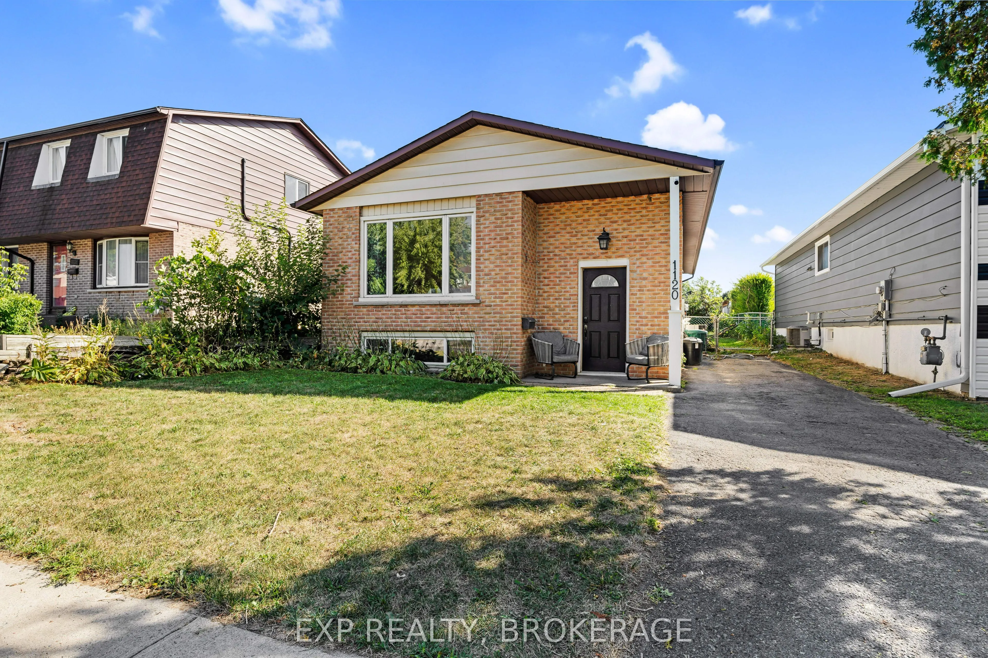 1120 BASSWOOD Place