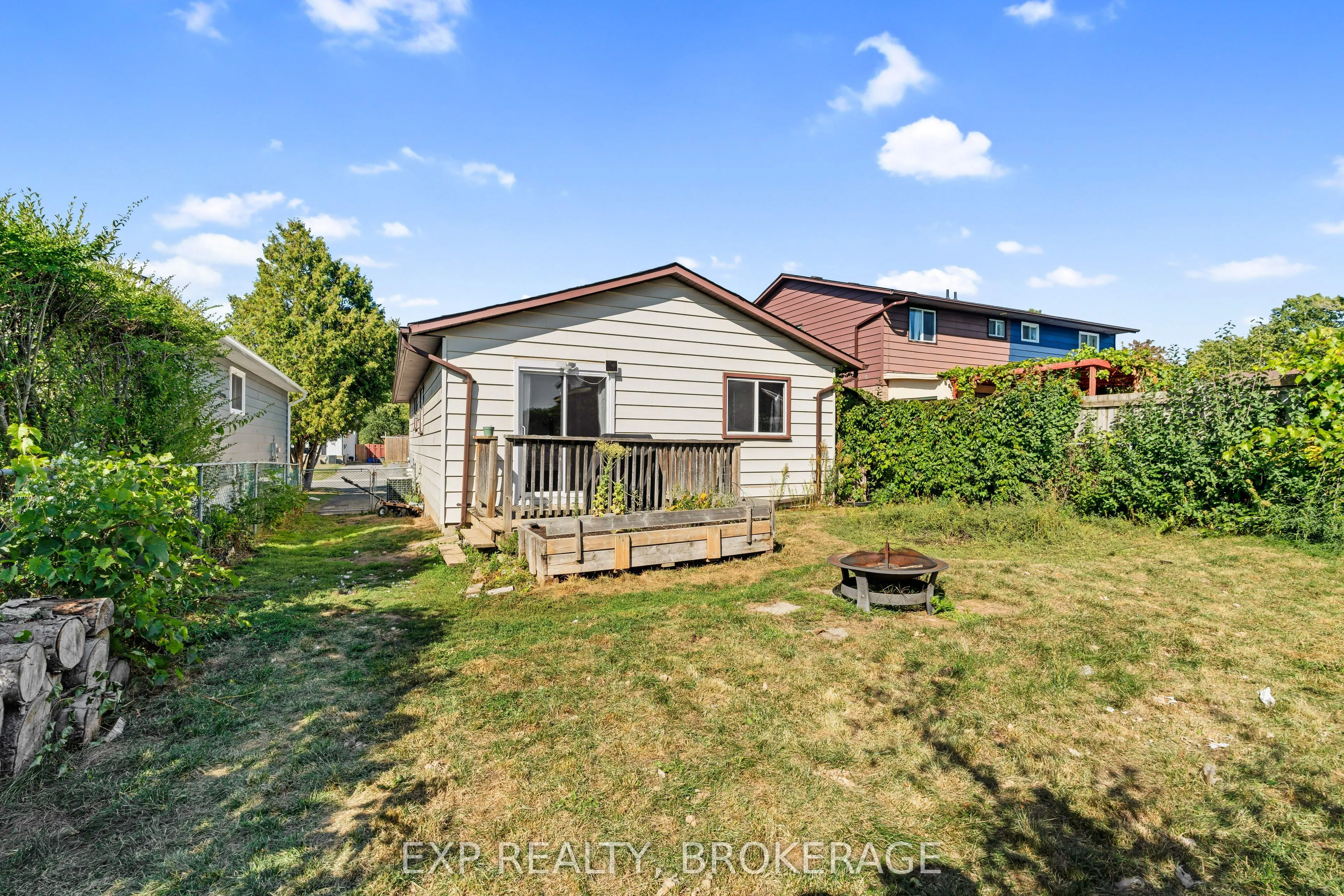 1120 BASSWOOD Place