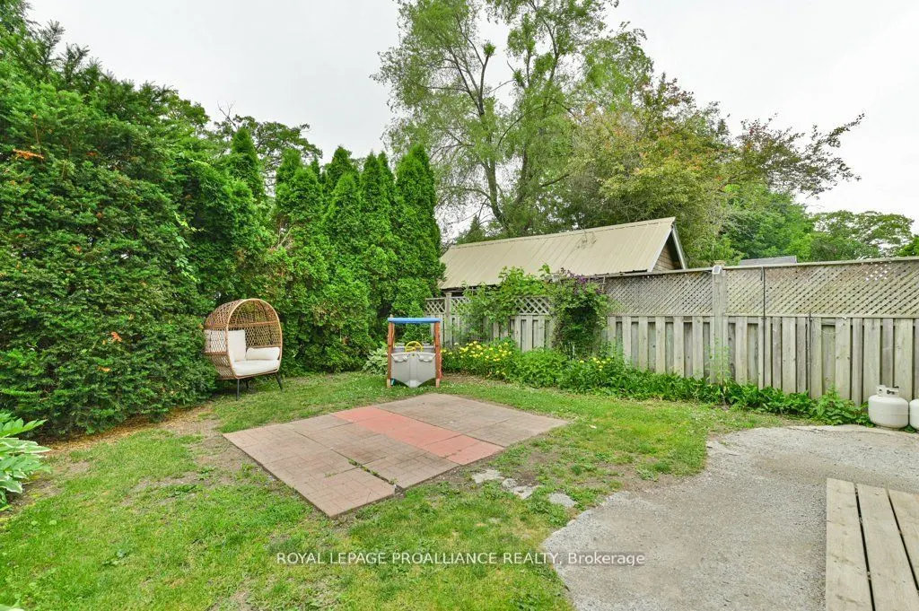 306 Bleecker Avenue