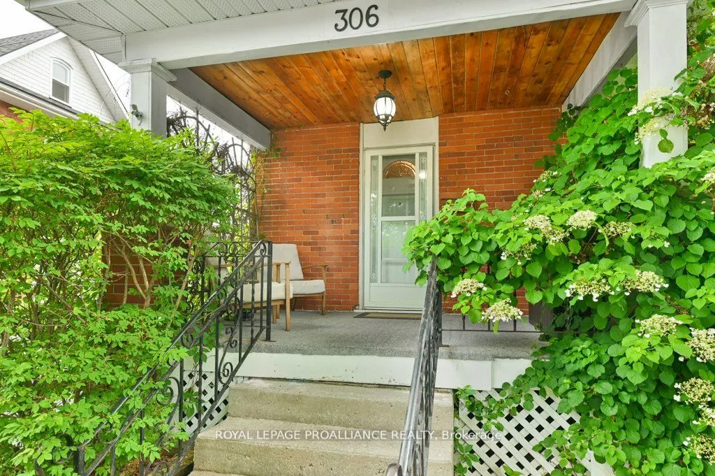 306 Bleecker Avenue