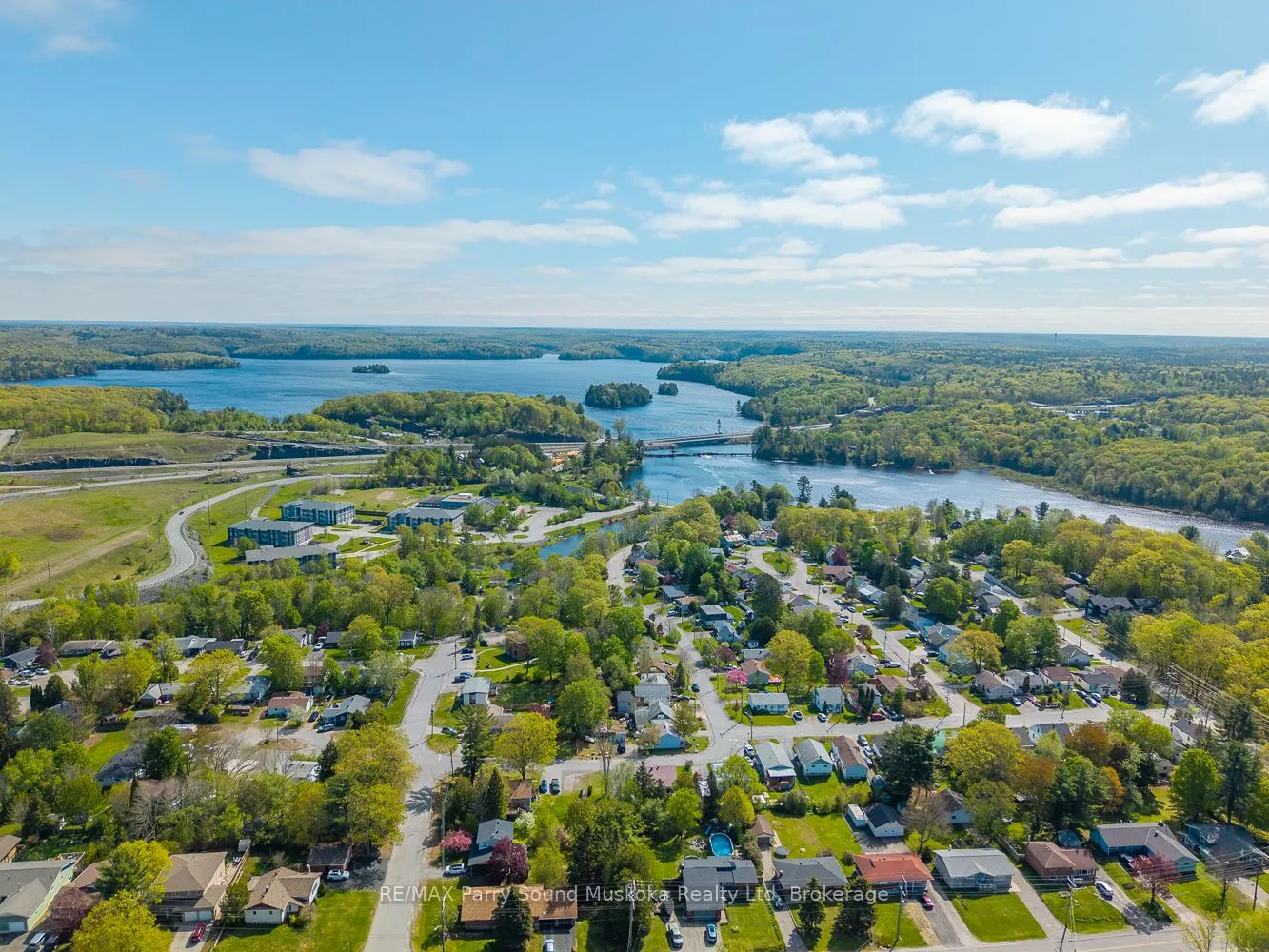 44 Dennis Drive