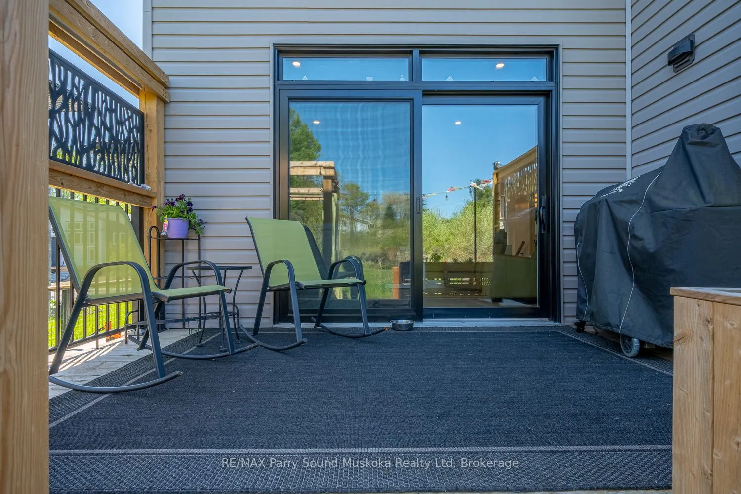 44 Dennis Drive