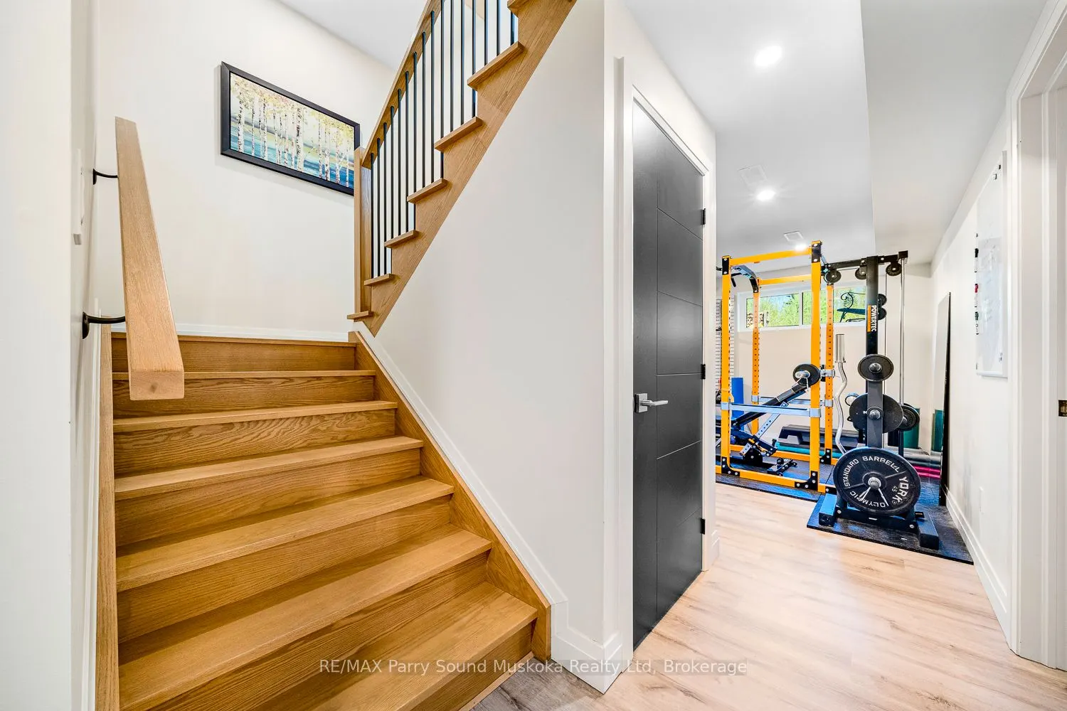 44 Dennis Drive